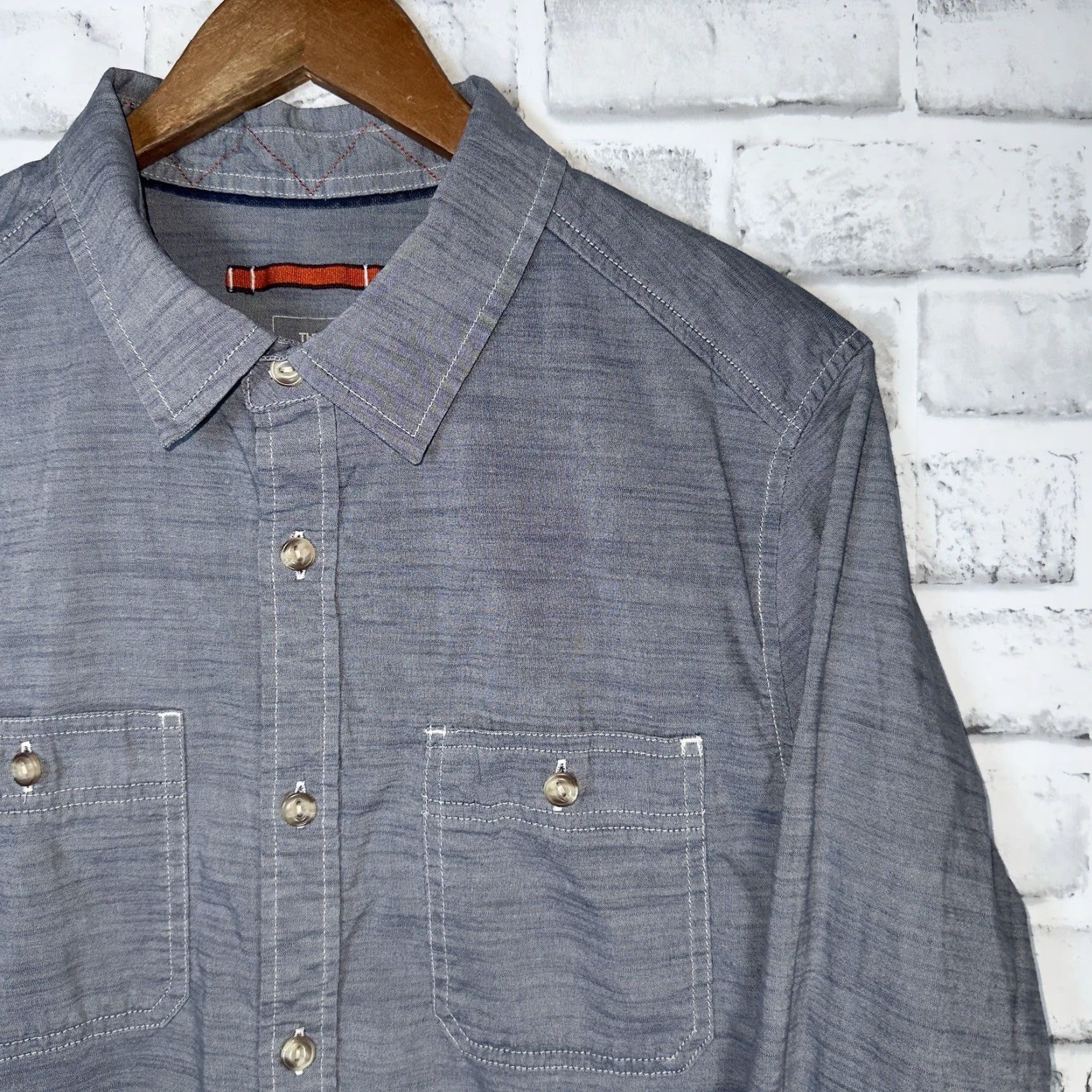 The North Face THE NORTH FACE Gray Long Sleeve Button-Up Shirt Adult L Casual Mens Size US L / EU 52-54 / 3 - 2 Thumbnail