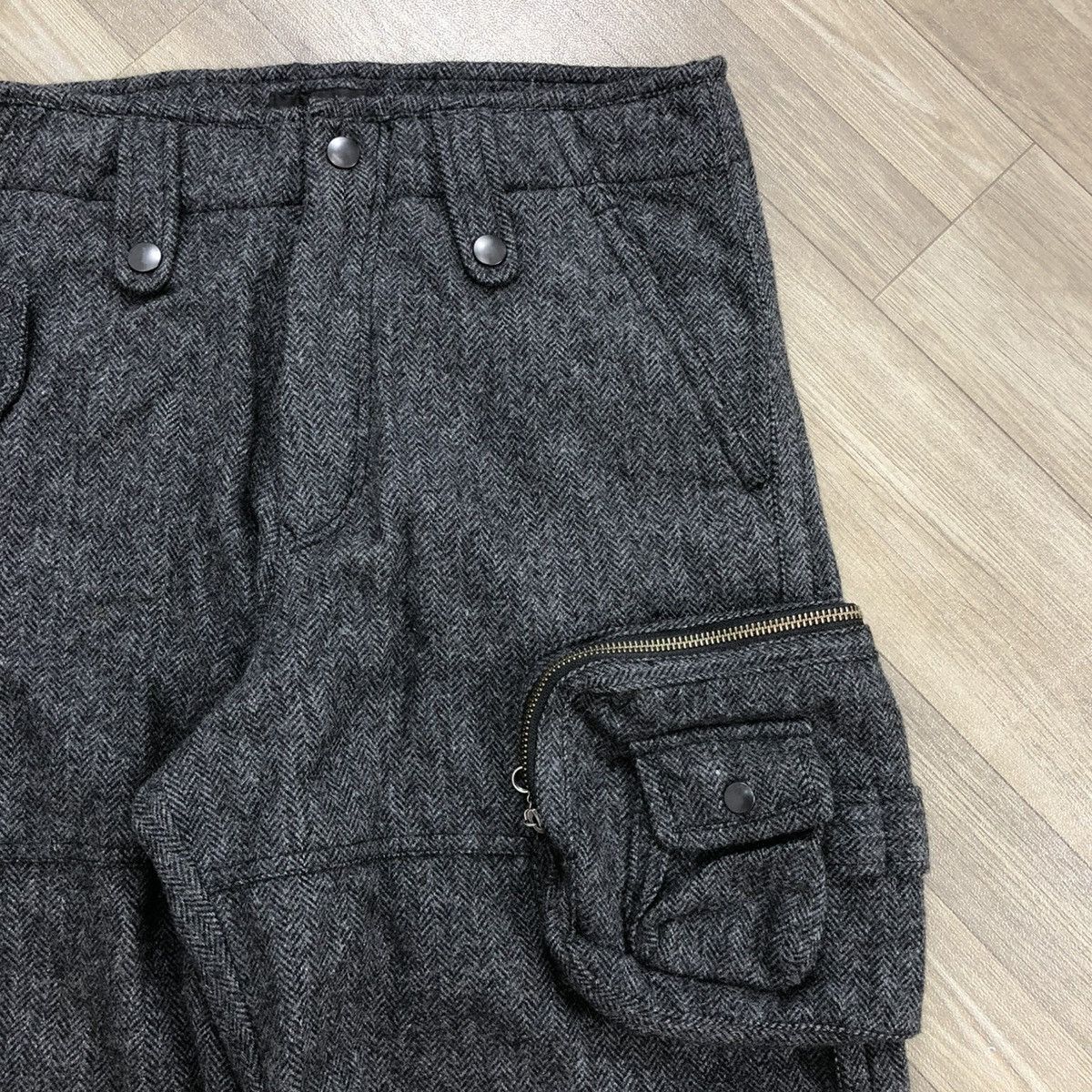 Issey Miyake × Tete Homme 1990s Tete Home Issey Miyake Multipocket Cargo Bondage Pants Size US 34 / EU 50 - 16 Thumbnail