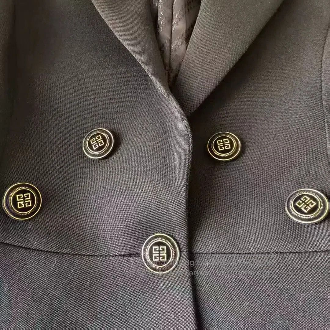 Givenchy givenchy double-breasted blazer coat size 36. Size US S / EU 44-46 / 1 - 3 Thumbnail