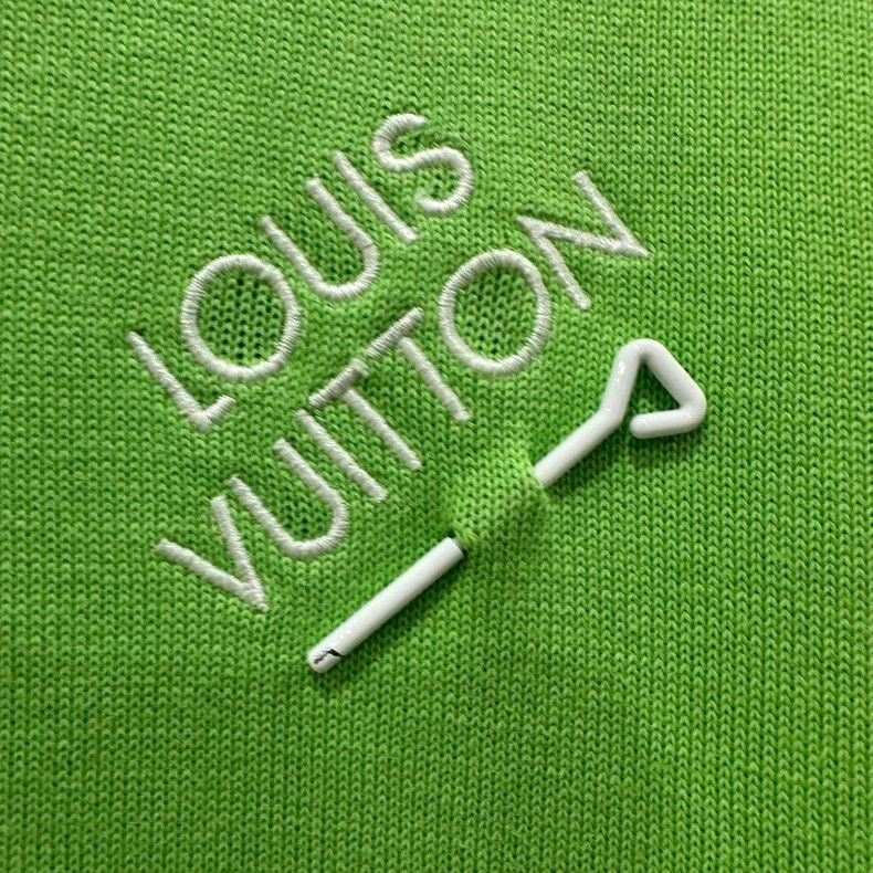 Louis Vuitton Louis Vuitton Pin-knit short sleeve Size US M / EU 48-50 / 2 - 5 Thumbnail