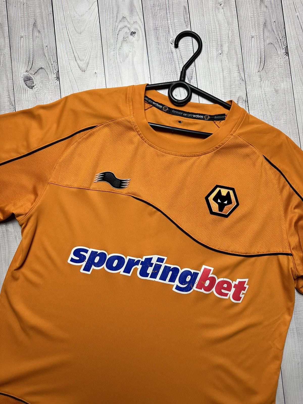 Vintage Vintage Wolves soccer jersey Wolverhampton soccer jersey L Size US L / EU 52-54 / 3 - 2 Thumbnail