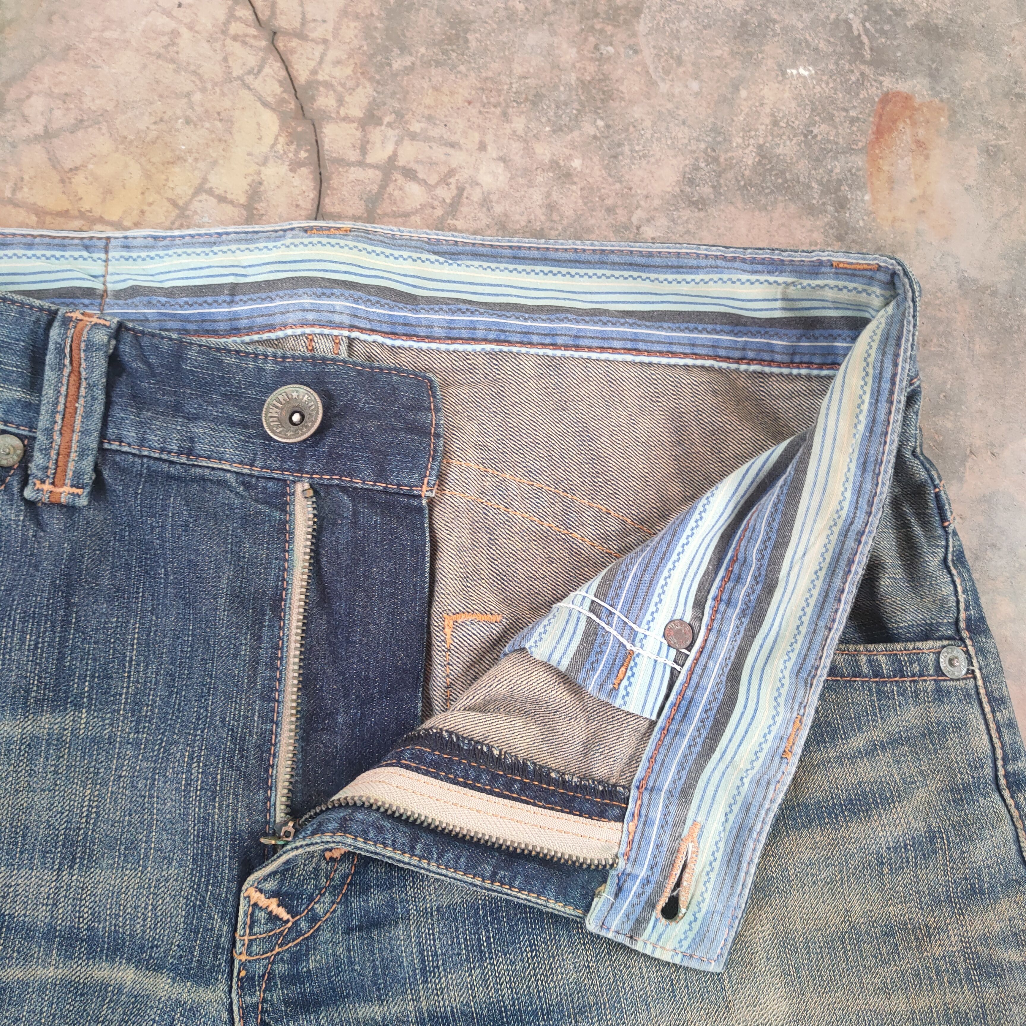 Edwin # EDWIN VINTAGE FADED RIPPED DISTRESSED JEAN PANTS Size US 34 / EU 50 - 8 Thumbnail