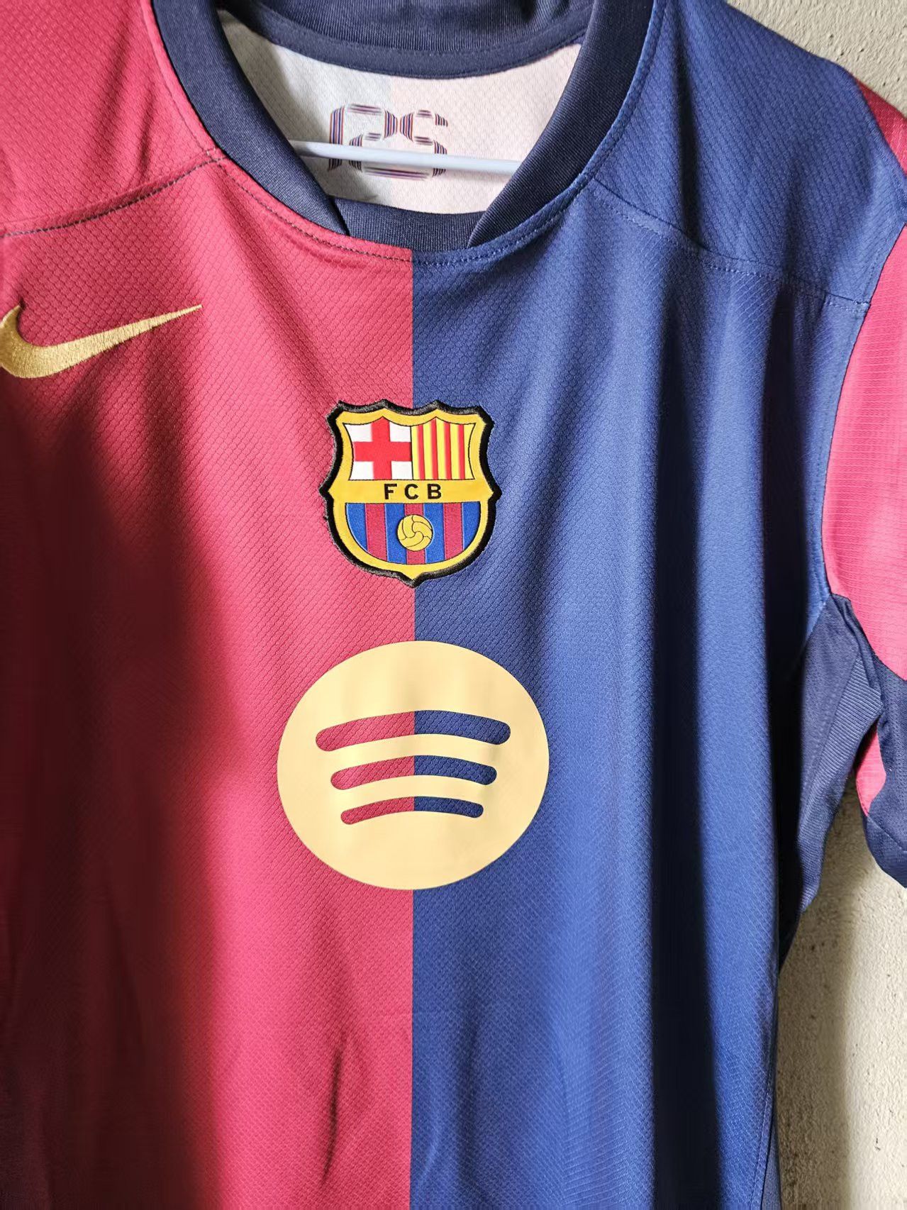 Nike 2025 Barcelona Lamine Yamal Jersey Home Size US L / EU 52-54 / 3 - 3 Thumbnail