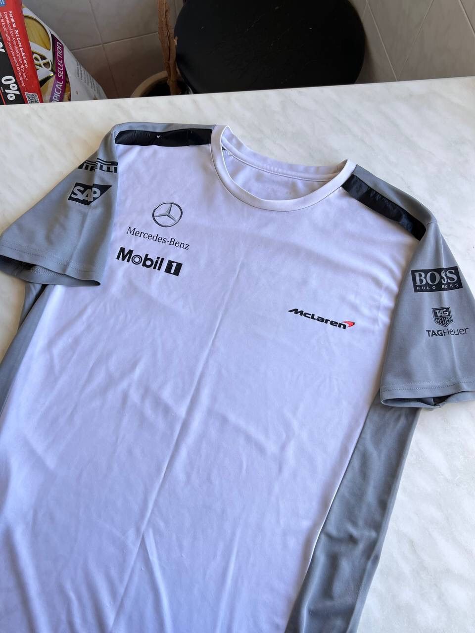 Hugo Boss Vintage Hugo Boss Mclaren Mercedes Benz T-shirt racing retro Size US M / EU 48-50 / 2 - 15 Thumbnail