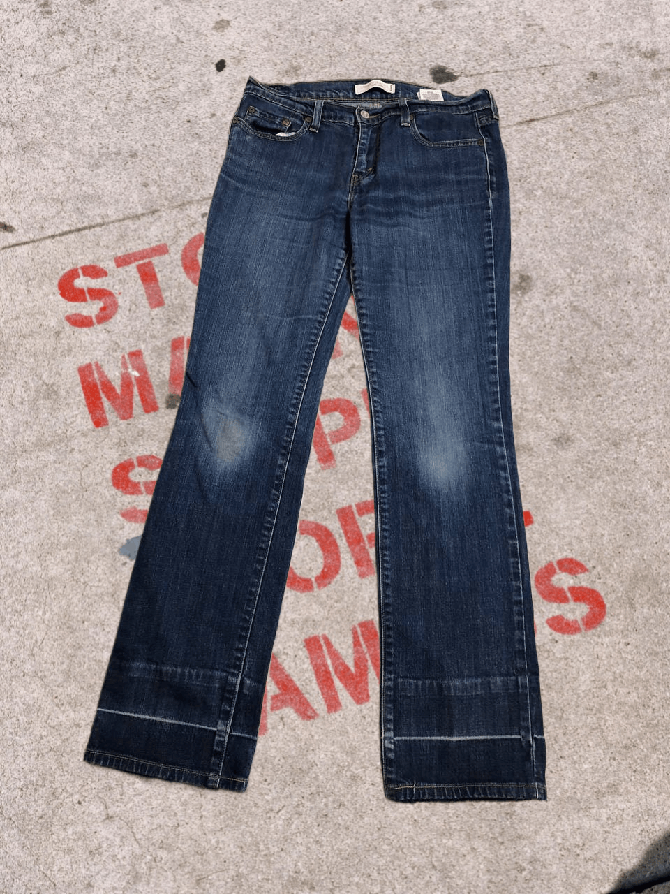Levi's Levi's Straight Leg Blue Jeans Womens Size 27" / US 4 / IT 40 - 1 Thumbnail