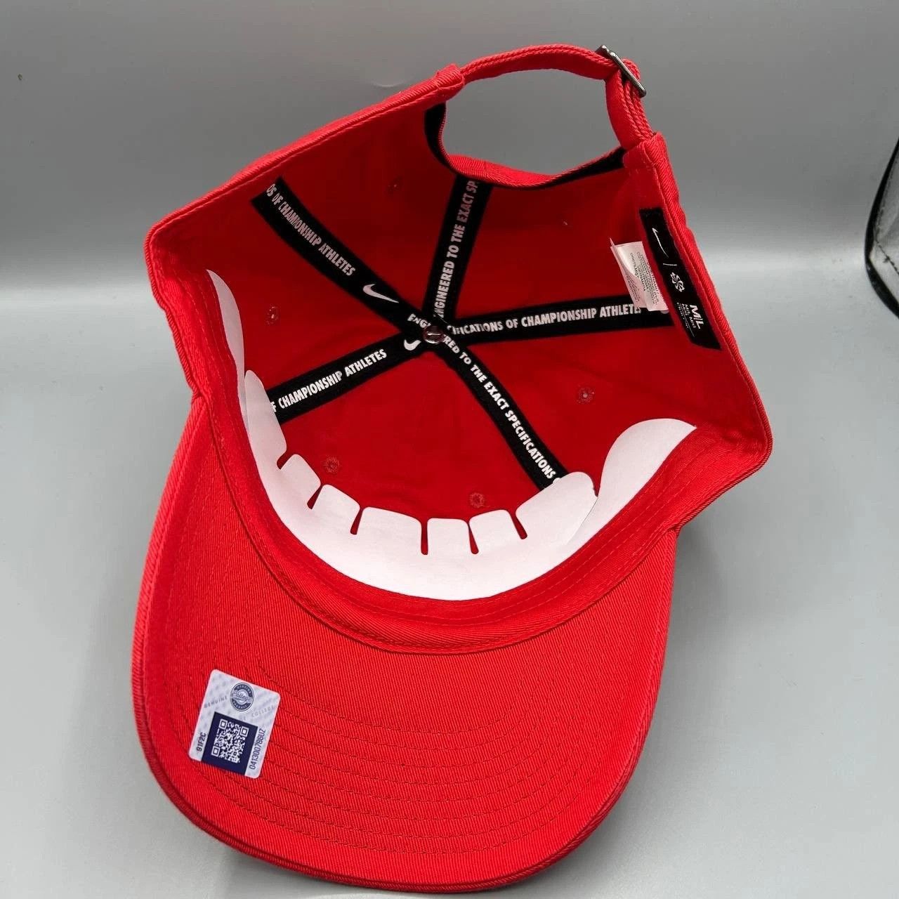 Nike Georgia Bulldogs x Nike Club Hat Men M-L Strap Back Cotton Size ONE SIZE - 2 Thumbnail