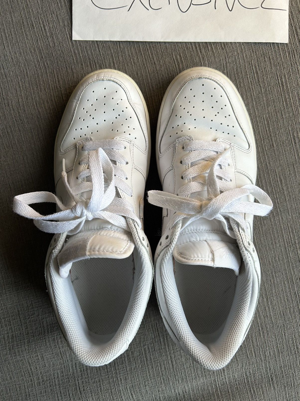 Nike Nike Dunk Low Triple White Size US 9.5 / EU 42-43 - 3 Thumbnail