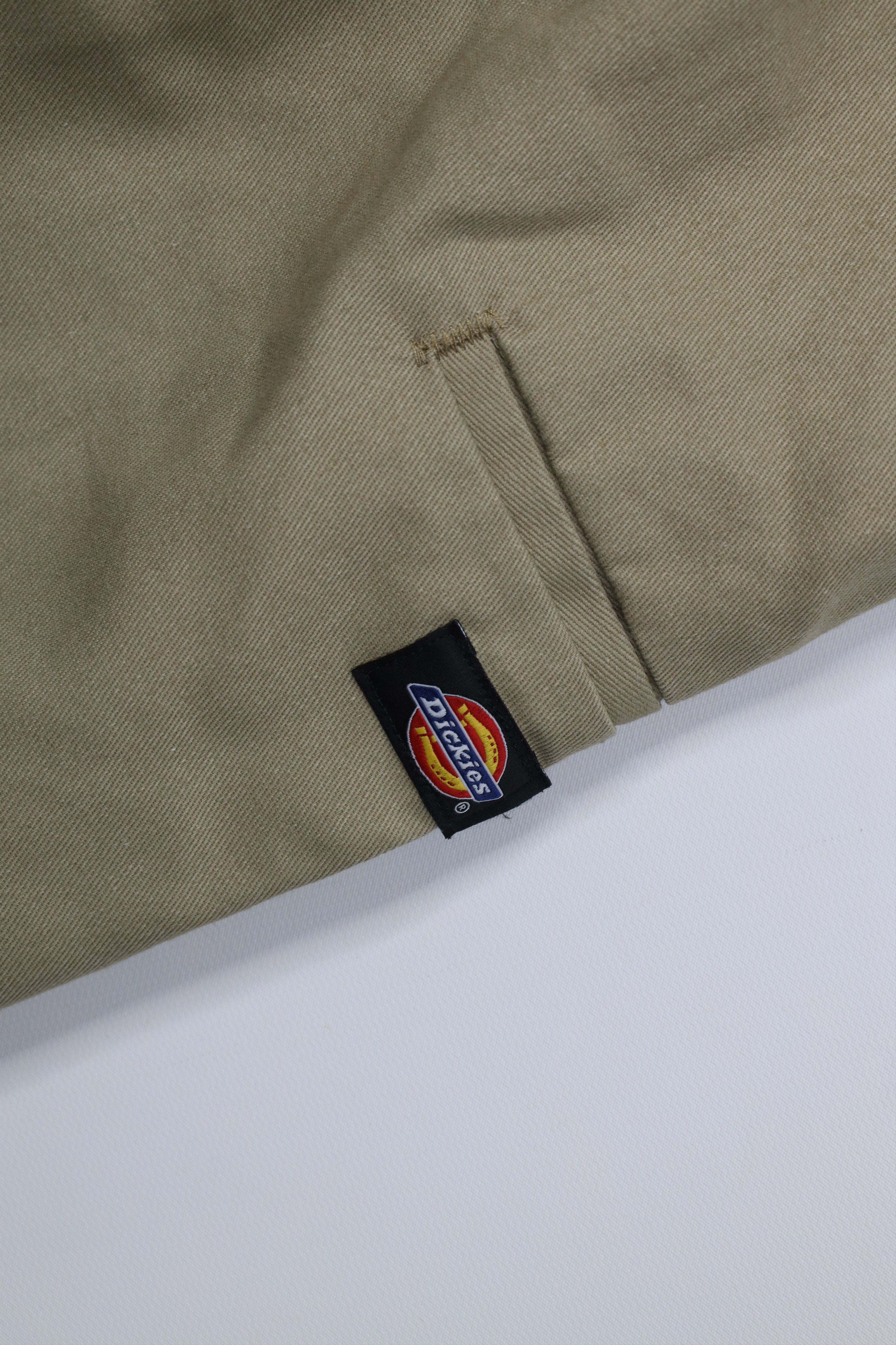 Dickies Vintage Y2K Dickies Relaxed Fit Workwear Shorts Beige Size US 40 / EU 56 - 13 Thumbnail