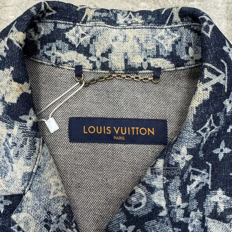 Louis Vuitton Louis Vuitton Tapestry short-sleeved shirt Size US M / EU 48-50 / 2 - 4 Thumbnail