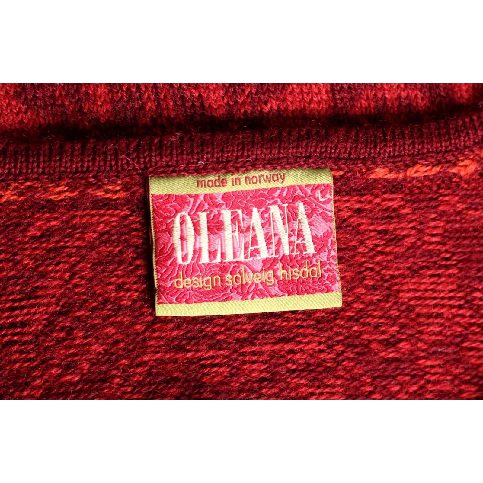 Vintage OLEANA Wool Cardigan Sweater Women Size L Nordic Fair Isle Vintage Red Cardigan Womens L, Red, Knitted Wool, Crew Neck, Button, 90s VR2471 Size L / US 10 / IT 46 - 6 Thumbnail
