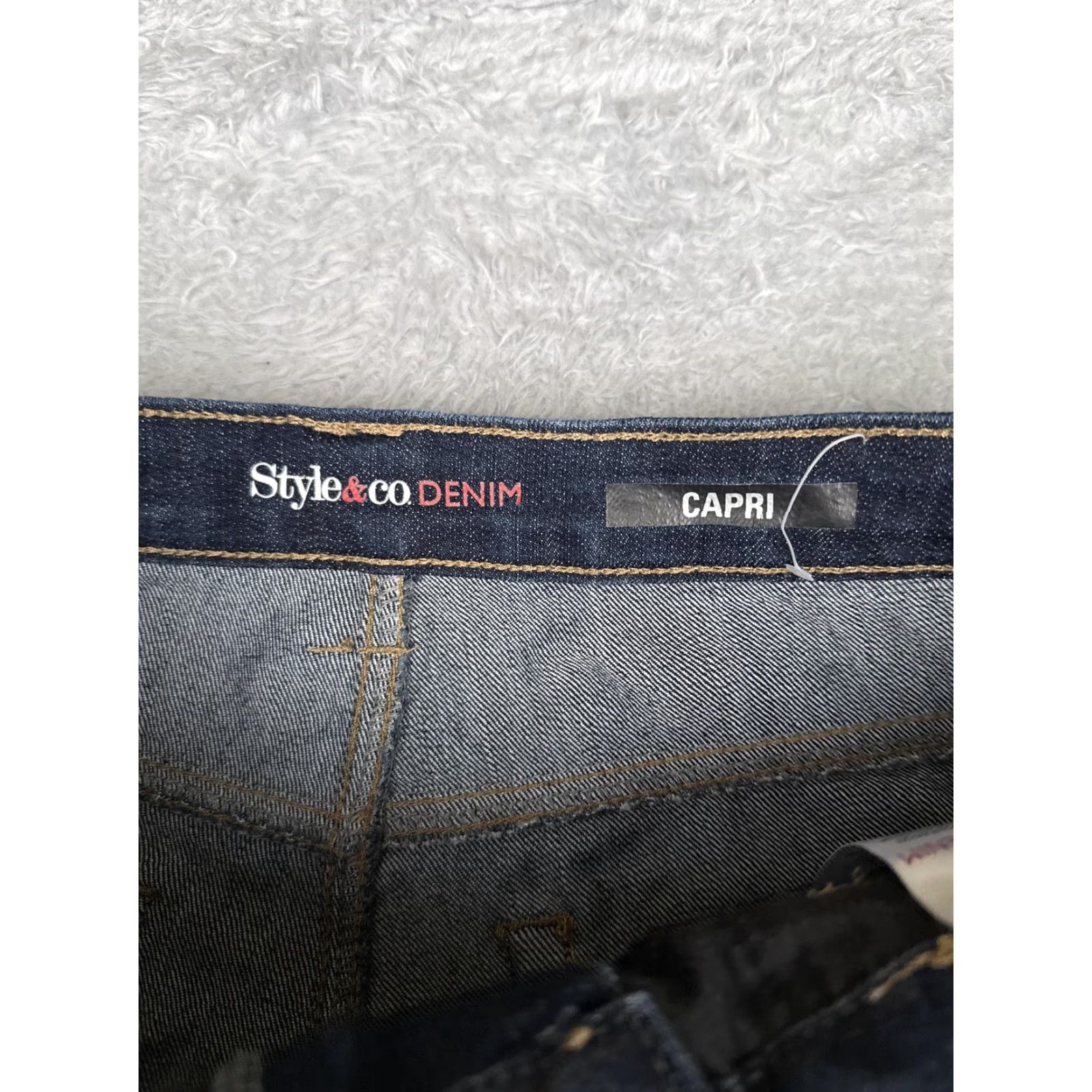 Vintage Style&co Jeans Capri Womens 10 Blue Dark Wash Mid Rise Denim Stretch 30x23 Size 32" / US 10 / IT 46 - 6 Thumbnail
