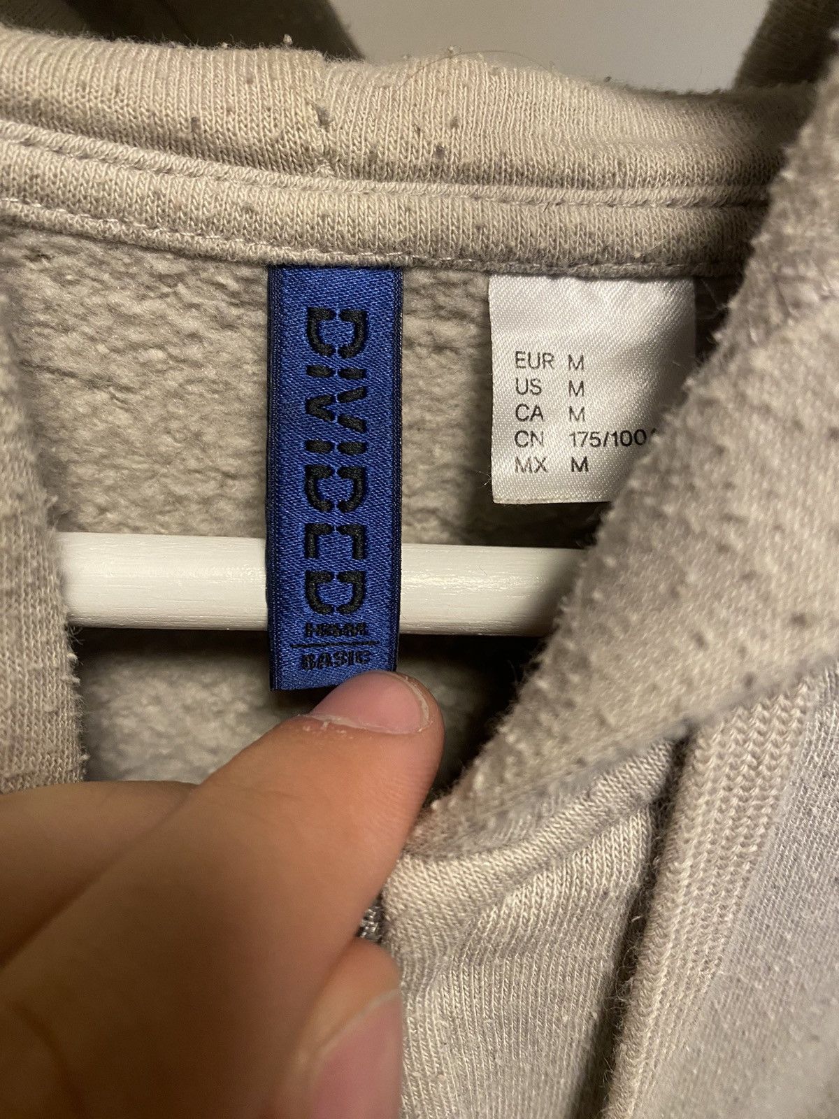 Other Beige ZipUp hoodie Size US M / EU 48-50 / 2 - 4 Thumbnail