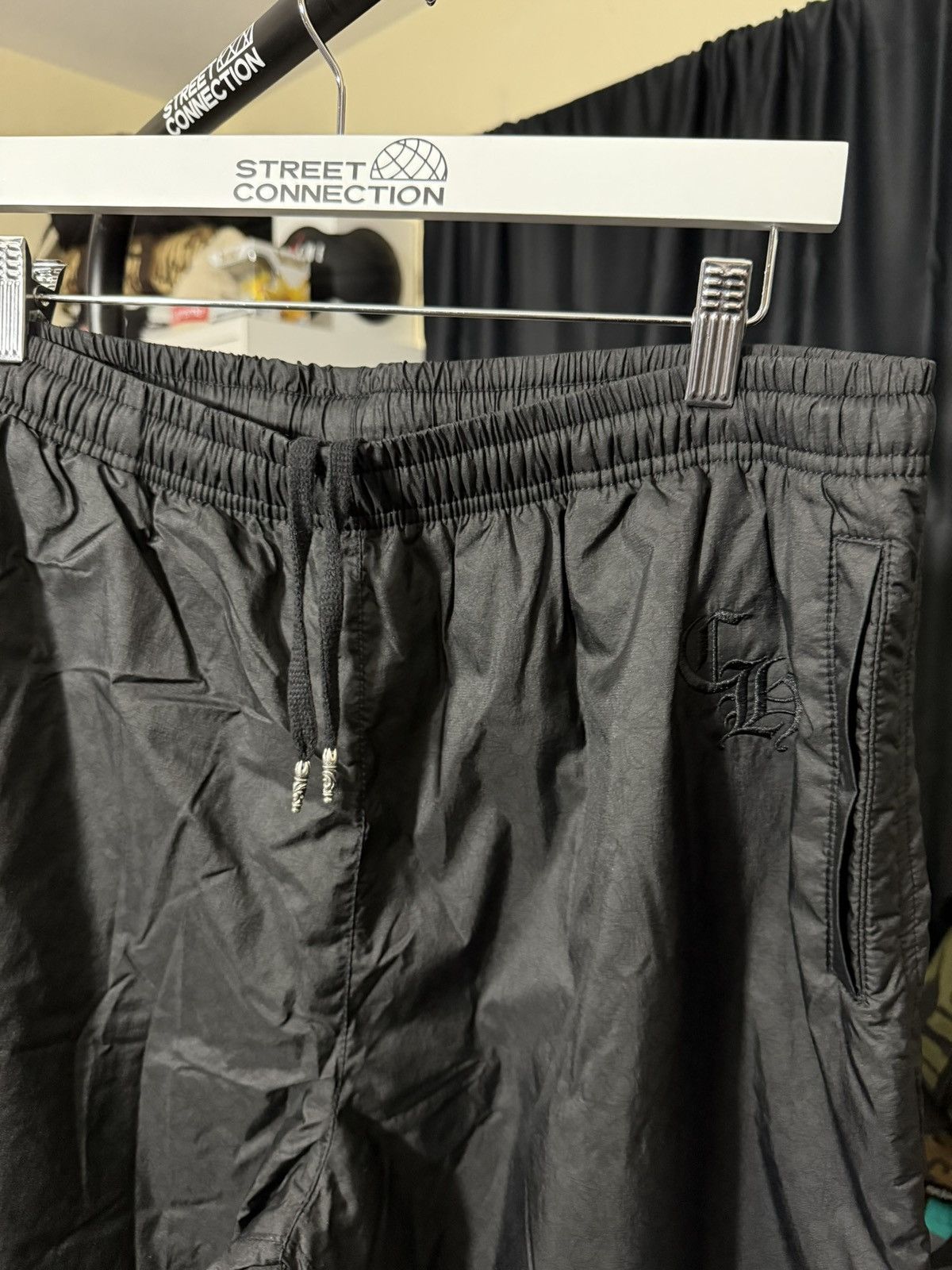 Chrome Hearts CHROME HEARTS “TRASH PICKUP” NYLON PANTS SIZE LARGE BLACK Size US 34 / EU 50 - 16 Thumbnail