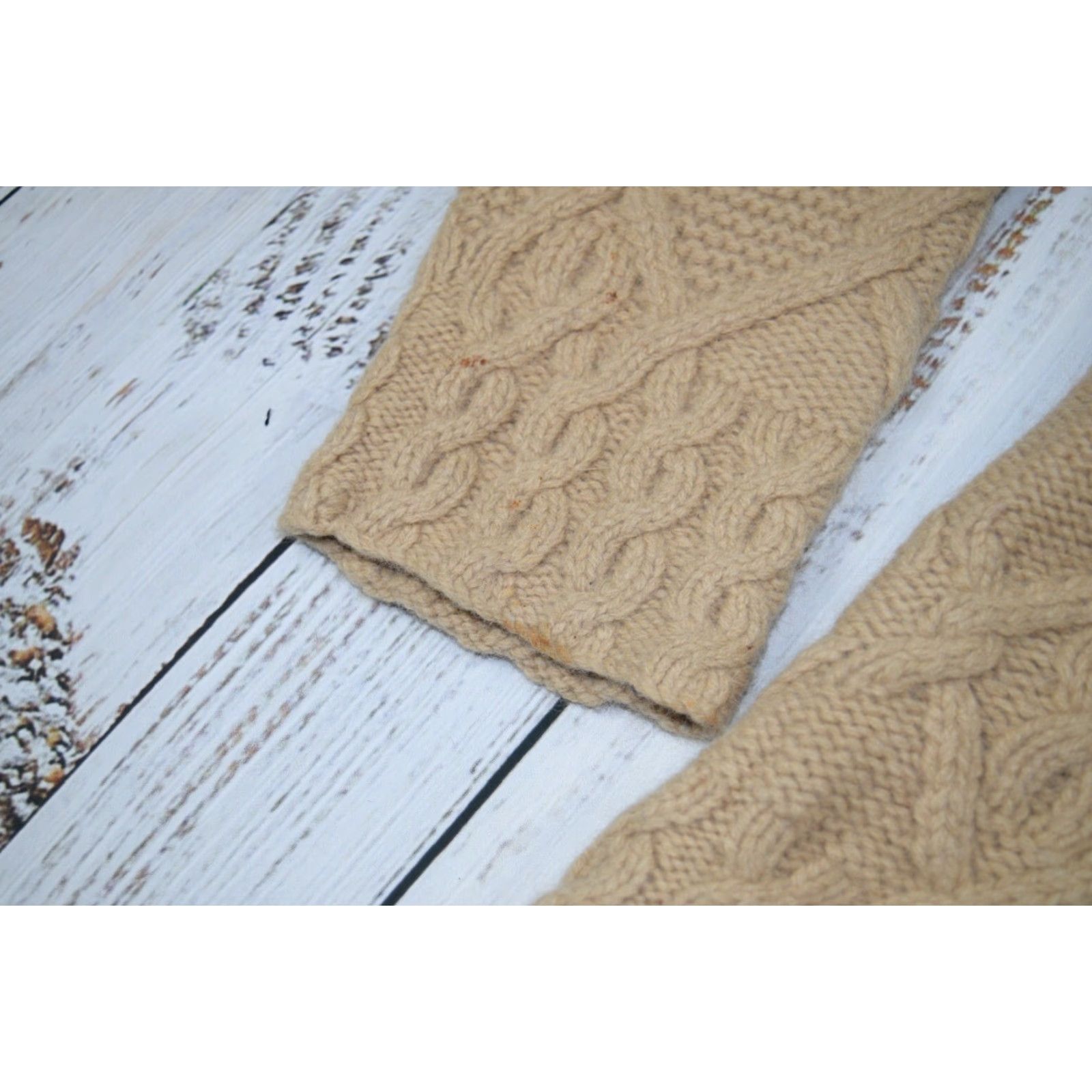 Willi Smith VINTAGE Willi Smith Hand Knit Sweater Pullover Chunky Knit Angora Wool V-Neck Brown M Women's 90s Style Size M / US 6-8 / IT 42-44 - 5 Thumbnail