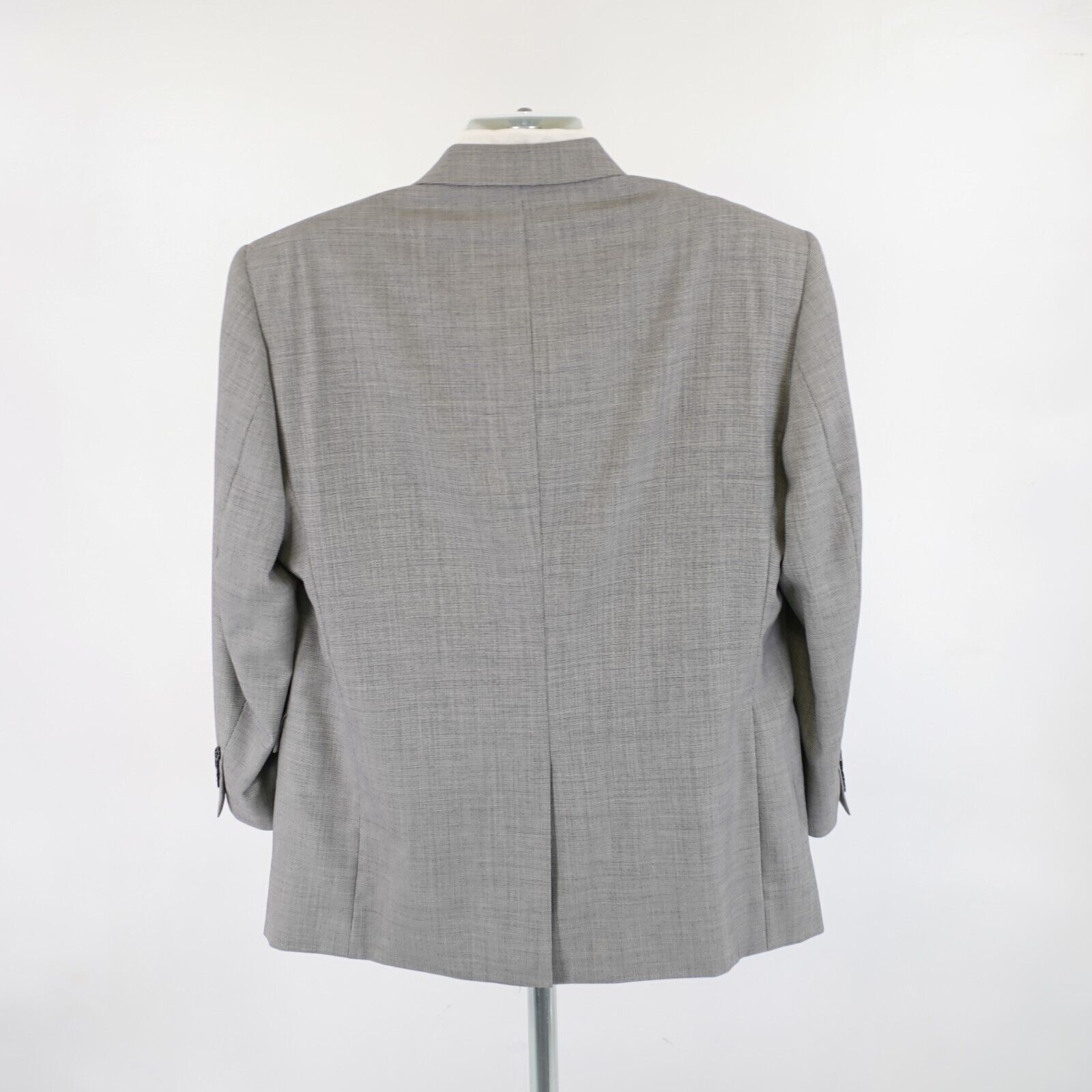 Jos. A. Bank Jos A Bank Wool Gray Star Check 2 Piece Suit 46R 41/29 2 But Size 46R - 10 Thumbnail