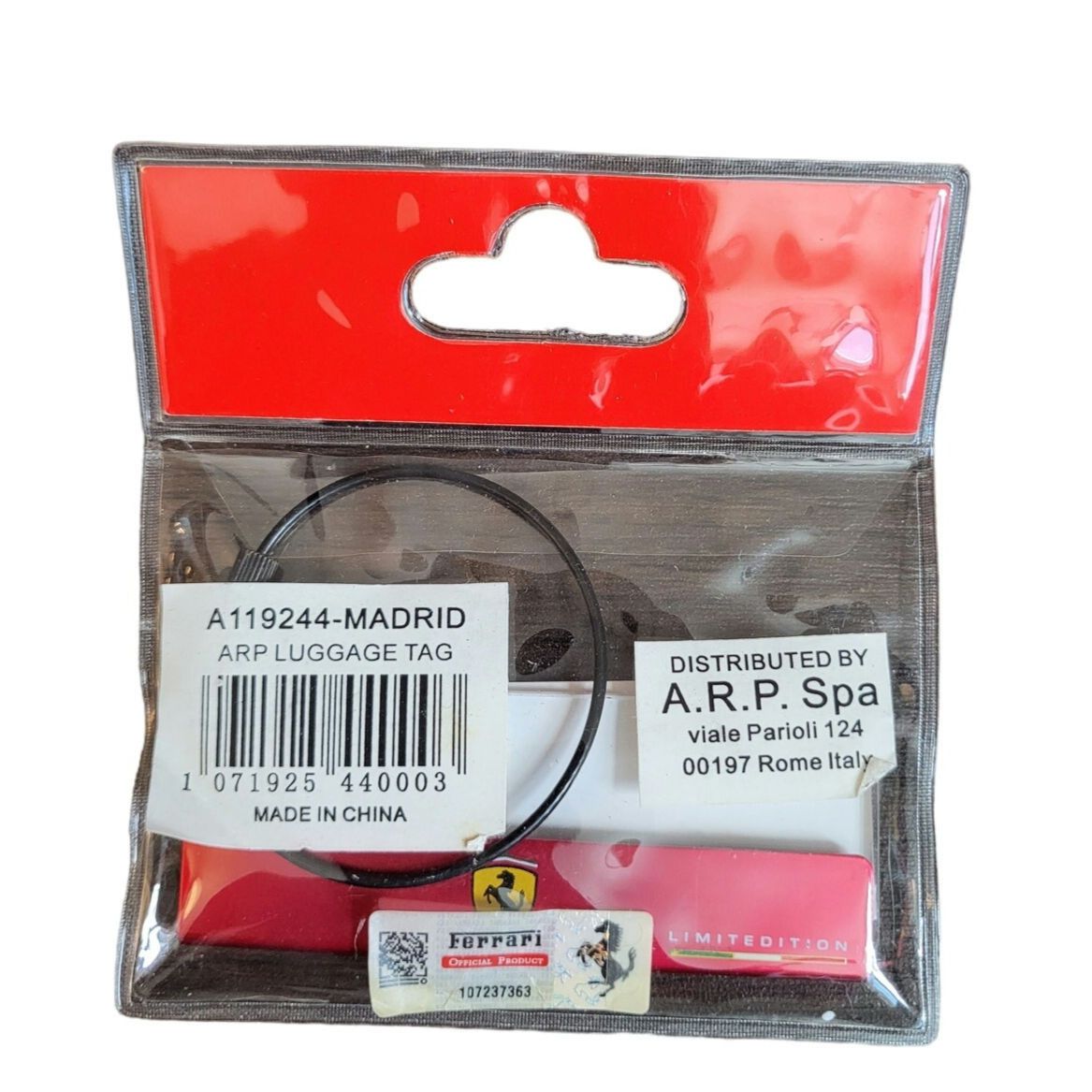 Ferrari FERRARI Store Luggage Tag MADRID New Red NWT Supercar Size ONE SIZE - 3 Thumbnail