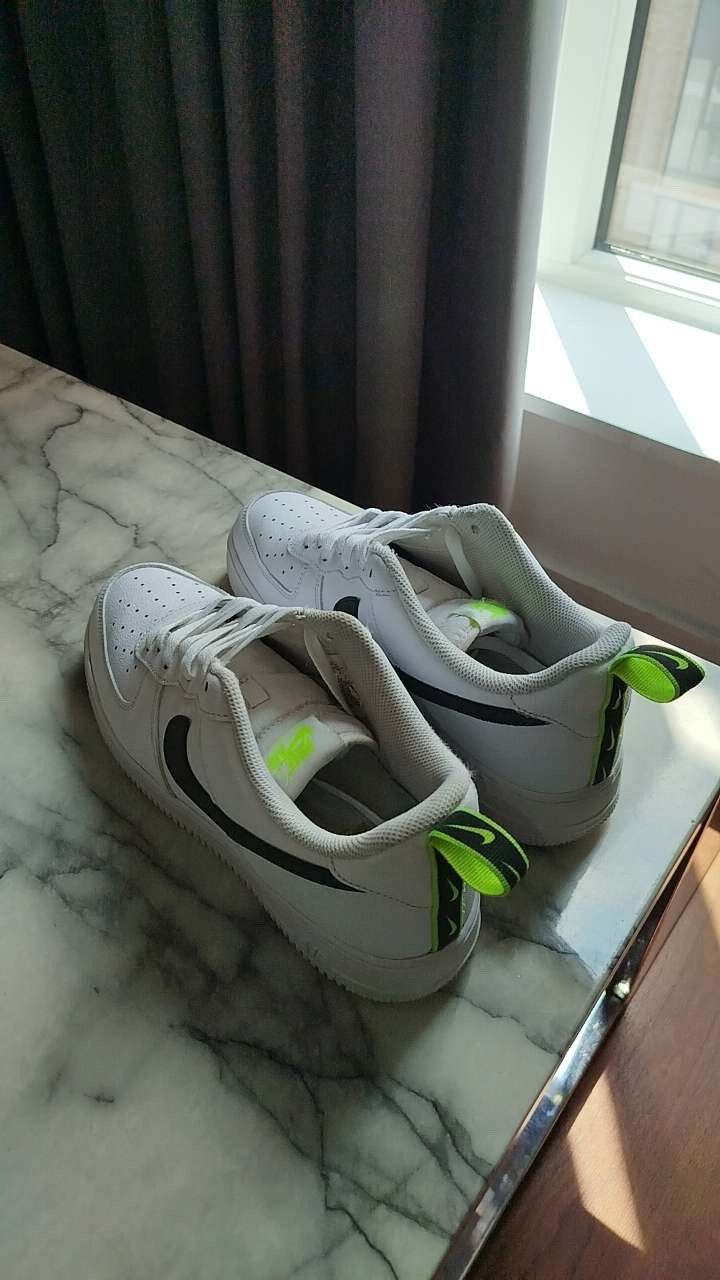 Nike Nike Air Force 1 White/Black Volt Green Size US 9 / EU 42 - 3 Thumbnail