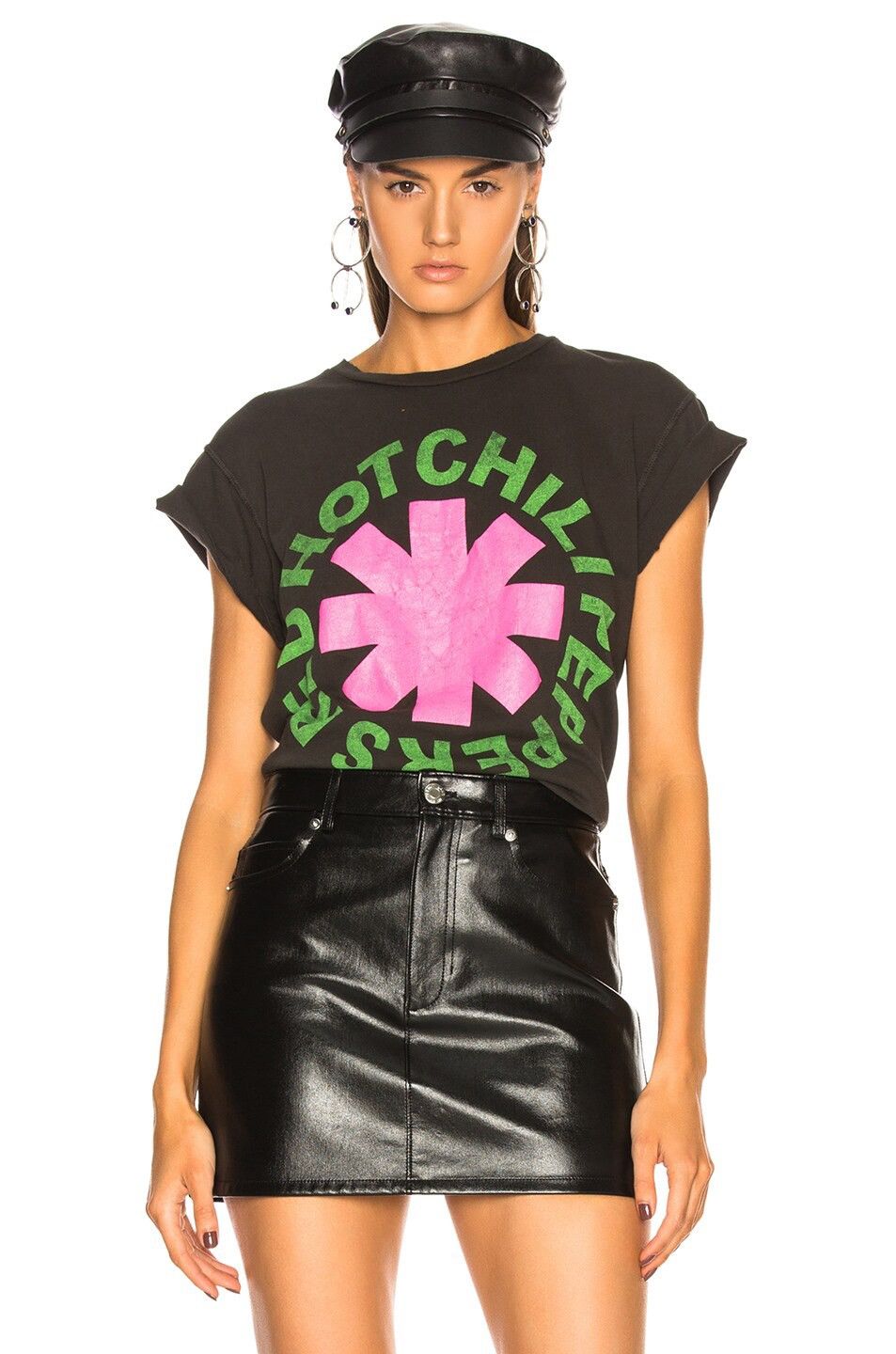MADEWORN Red Hot Chili Peppers Vintage Distressed Style Tee
