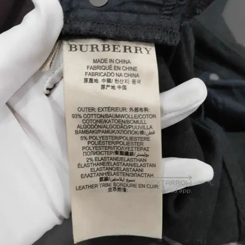 Burberry Burberry Black Cotton Women's Denim Pants. Size 22" - 5 Thumbnail