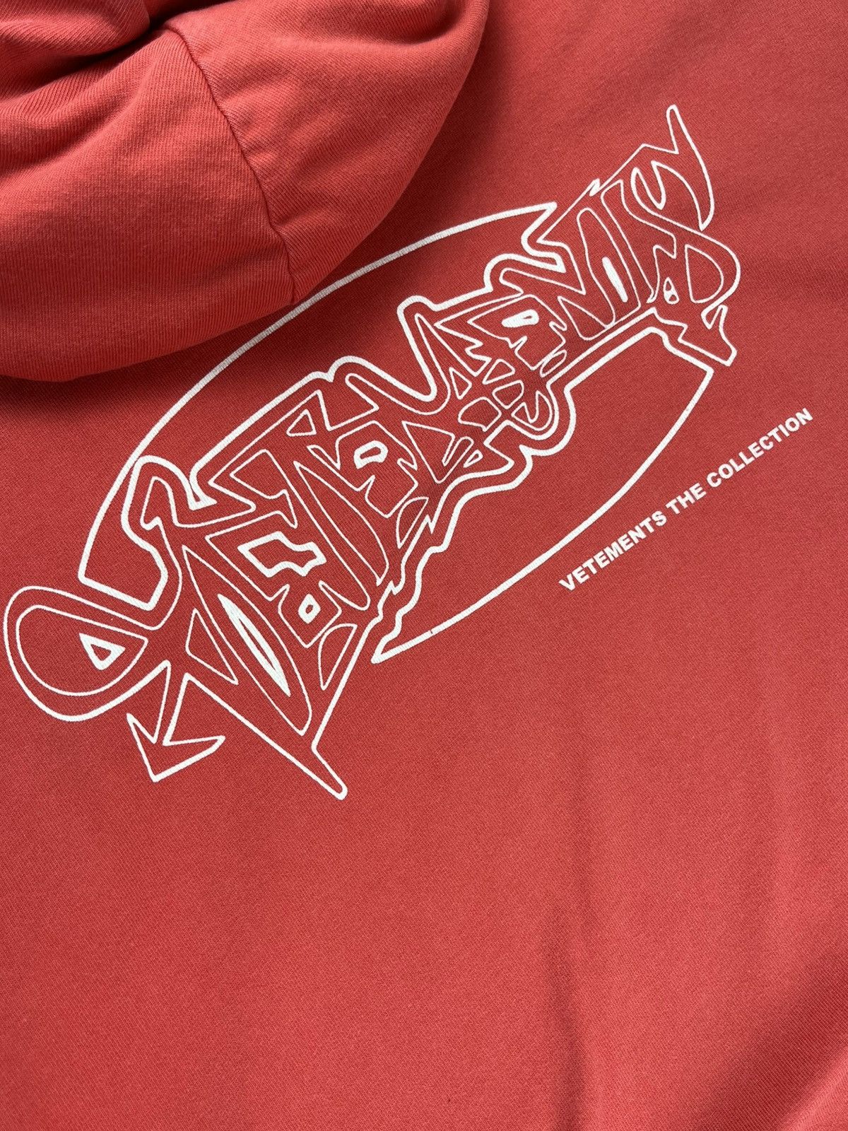 Vetements SS18 Vetements Oversized The Collection Graffiti Logo Hoodie Size US S / EU 44-46 / 1 - 4 Thumbnail