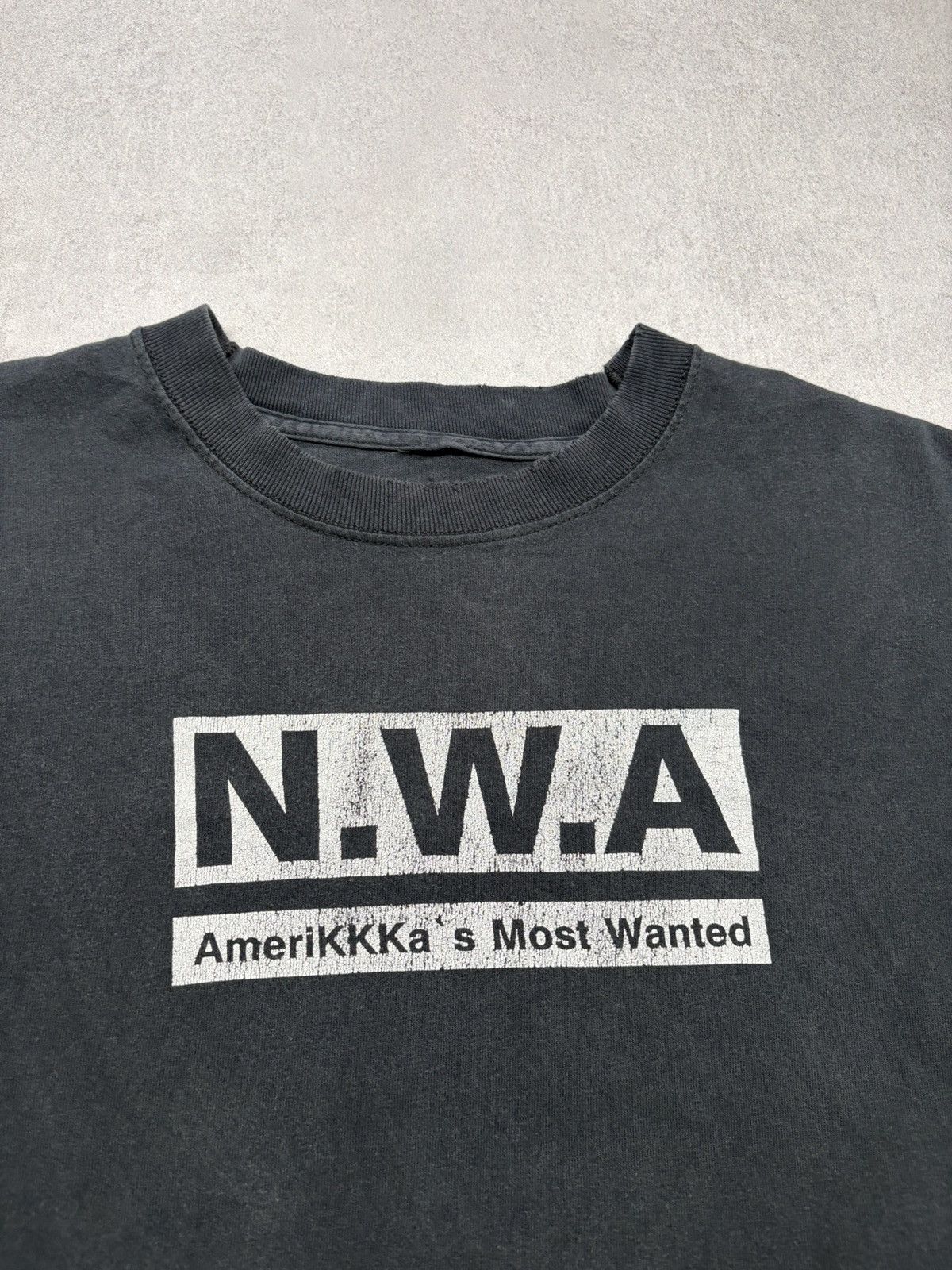 Band Tees Vintage 90s NWA AmeriKKKa’s Most Wanted EAZY-E Rap T Shirt Size US XL / EU 56 / 4 - 5 Thumbnail