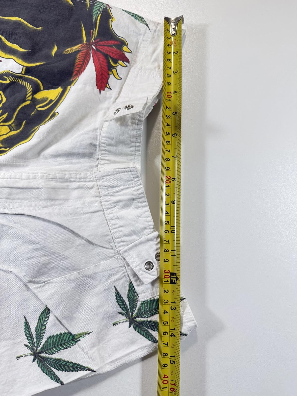 Unknown London Christian Audigier Knee-Length Shorts Panther and Crown M Size US 32 / EU 48 - 7 Thumbnail