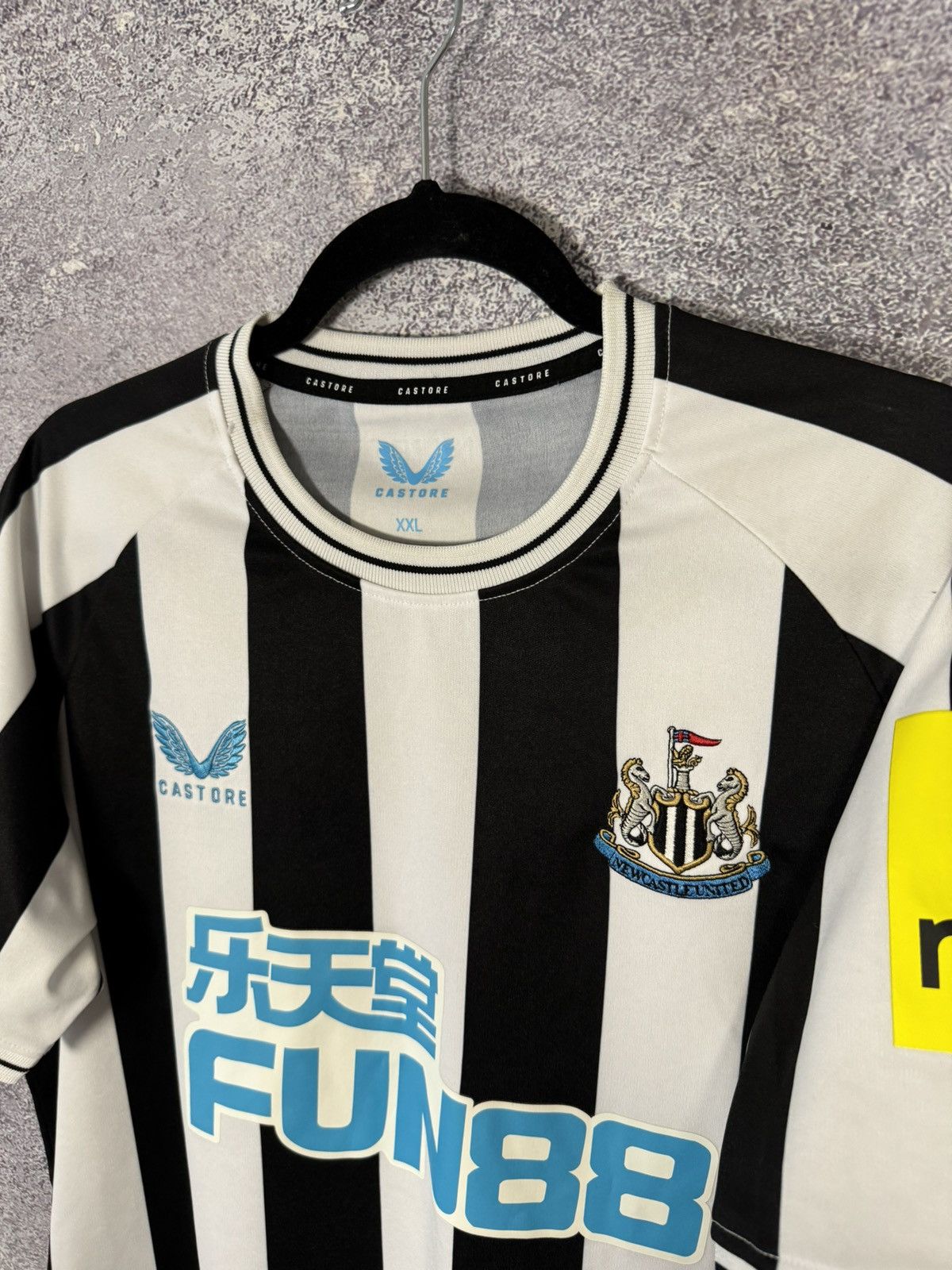 Castore × Vintage Newcastle United 2022/23 Castore Home Soccer Jersey Size US XXL / EU 58 / 5 - 9 Thumbnail