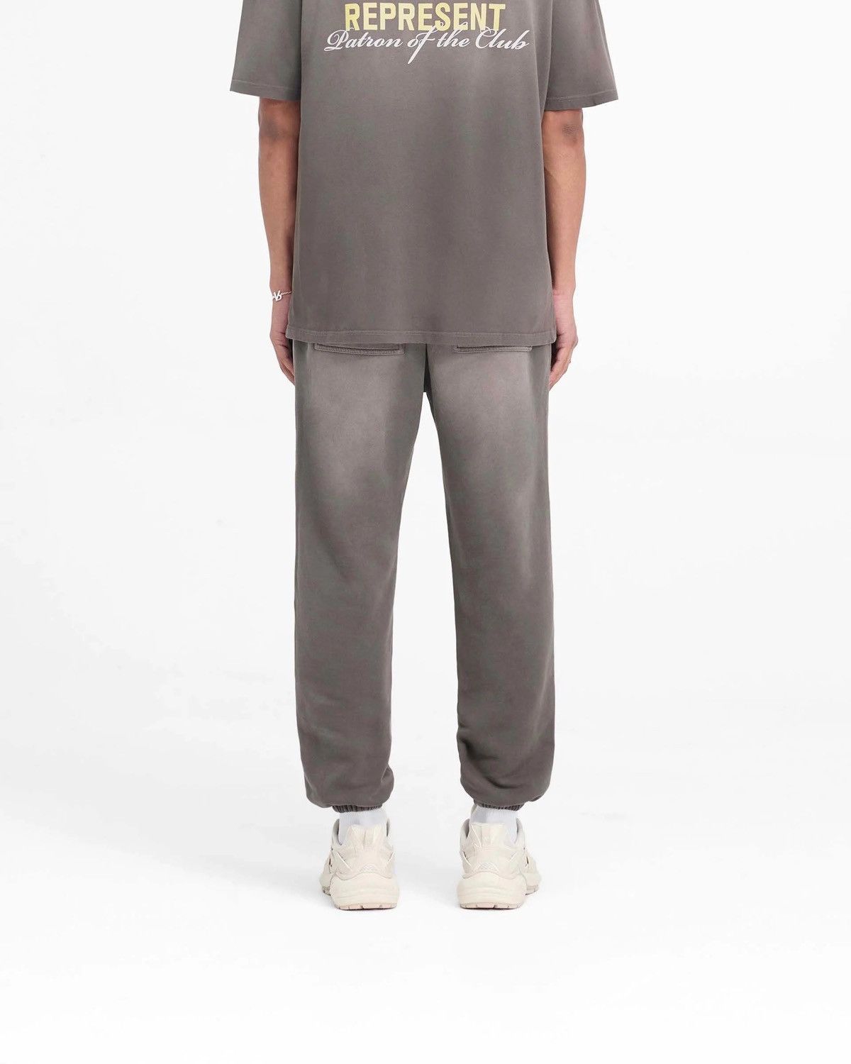 Represent Clo. Patron Of The Club Fade Out Wash Heavy Cotton Sweatpants Size US 30 / EU 46 - 8 Thumbnail