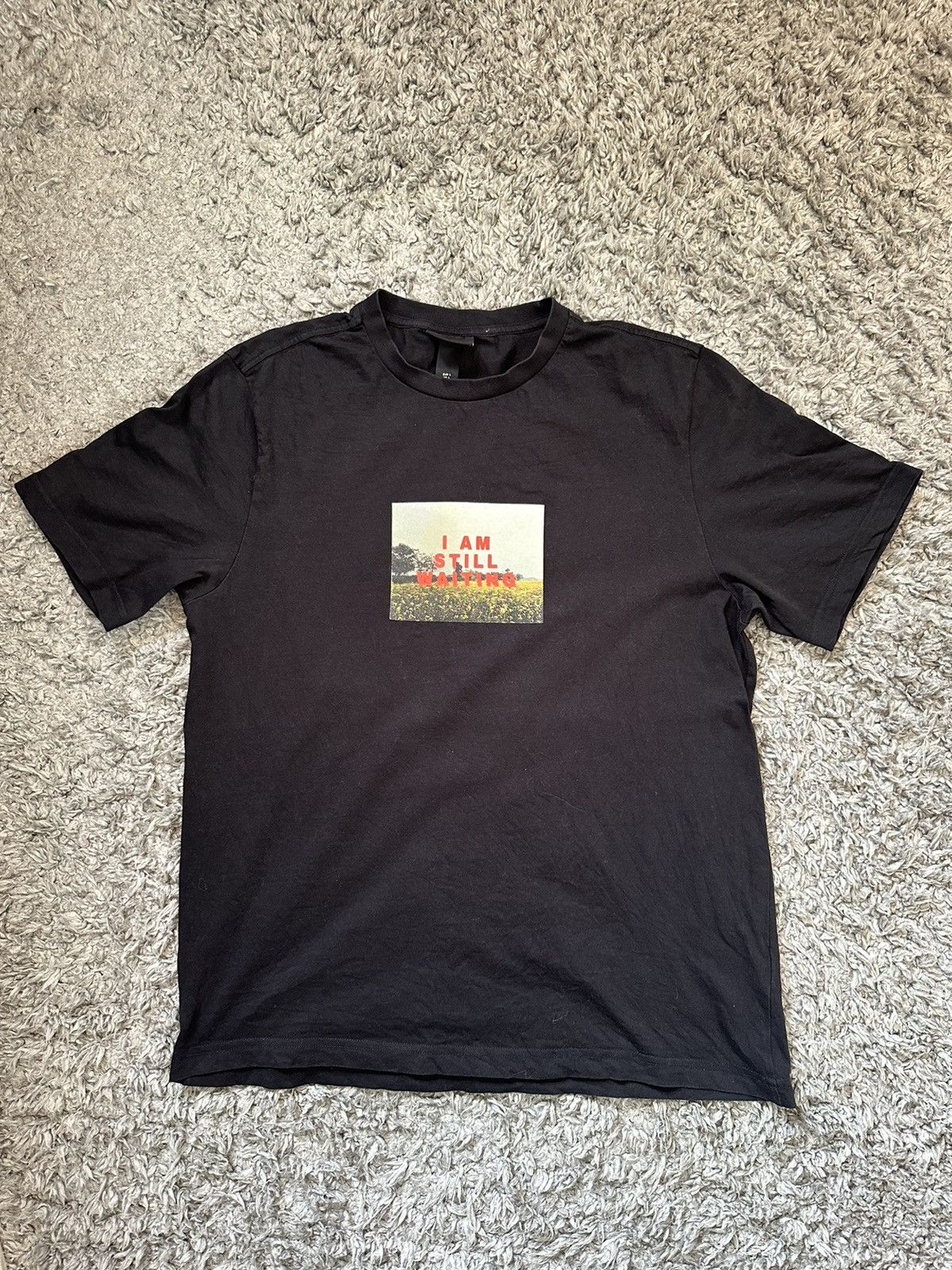 H&M ‘I am Still Waiting’ graphic tee Size US L / EU 52-54 / 3 - 1 Thumbnail