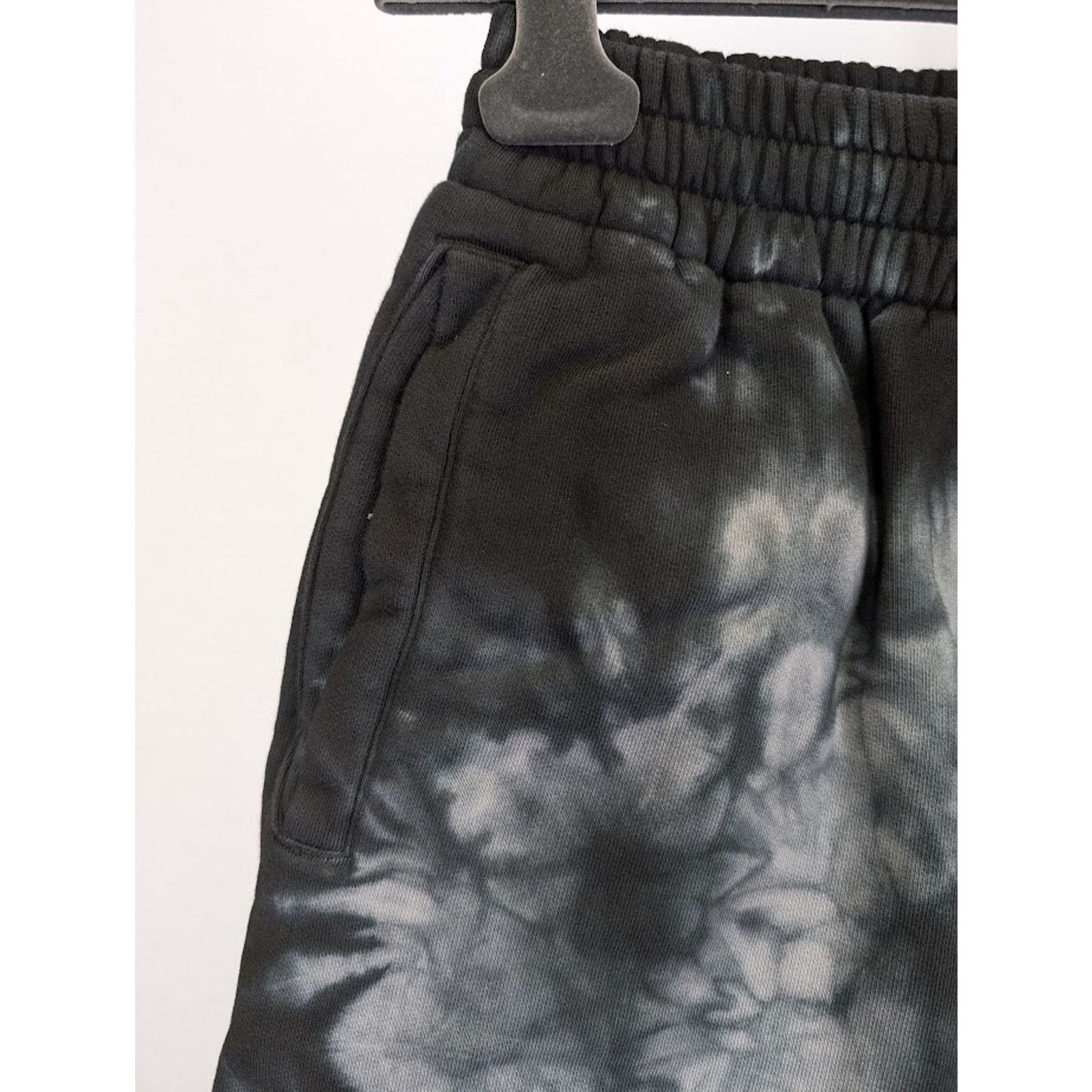 Off-White o1rshd1 Diag Tie Dye Sweatshorts in Warm Grey White M Size US 32 / EU 48 - 8 Thumbnail