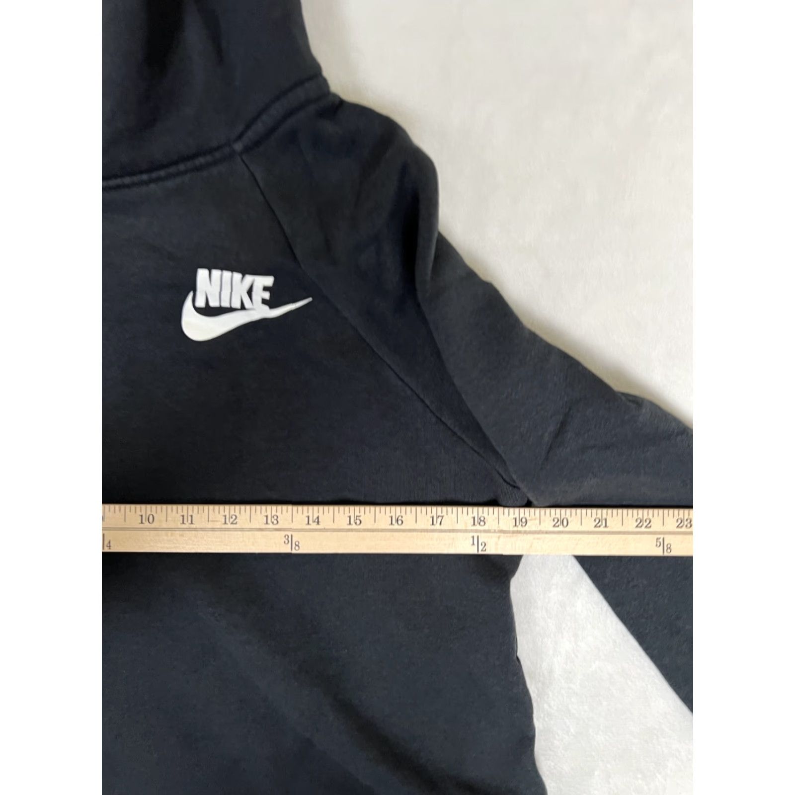 Nike Nike Cowl Hoodie Women's Small Black Pullover Sweatshirt Swoosh Logo Athletic Size S / US 4 / IT 40 - 4 Thumbnail