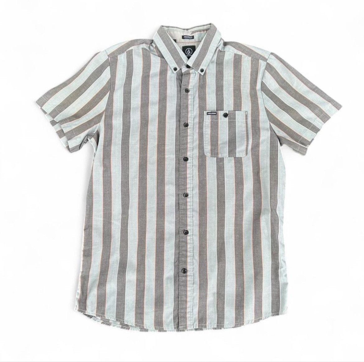 Volcom Volcom - (M) Modern Fit Short Sleeve Button Down Size US M / EU 48-50 / 2 - 1 Thumbnail