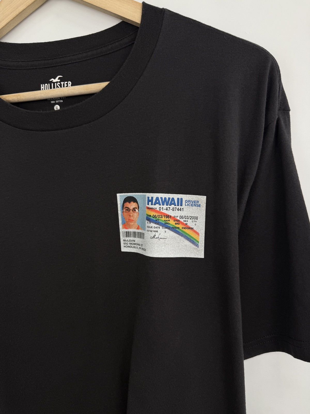 Hollister 🇺🇸 Hollister Superbad McLovin Movie T-Shirt Driver License Size US XL / EU 56 / 4 - 8 Thumbnail