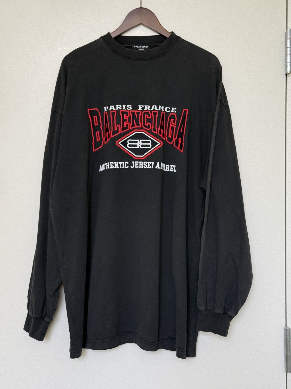 Balenciaga Balenciaga Athletics Department Longsleeve Size 2 Size US XL / EU 56 / 4 - 14 Thumbnail