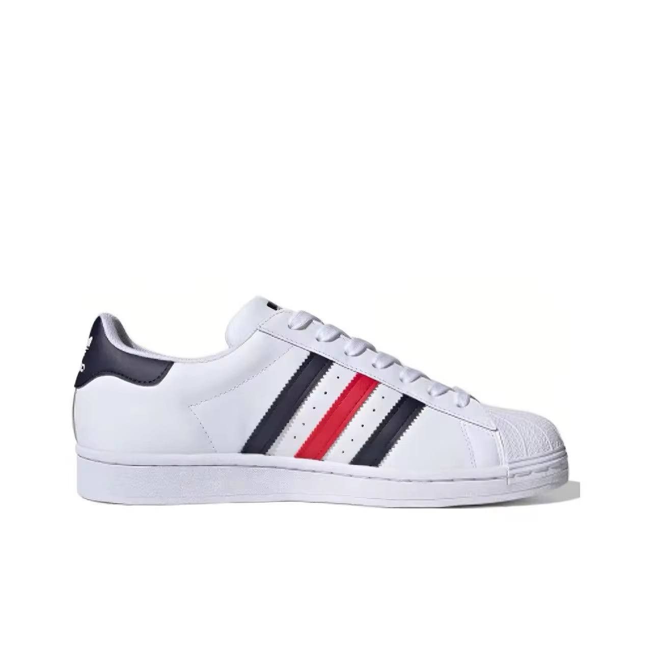men's classic adidas sneakers