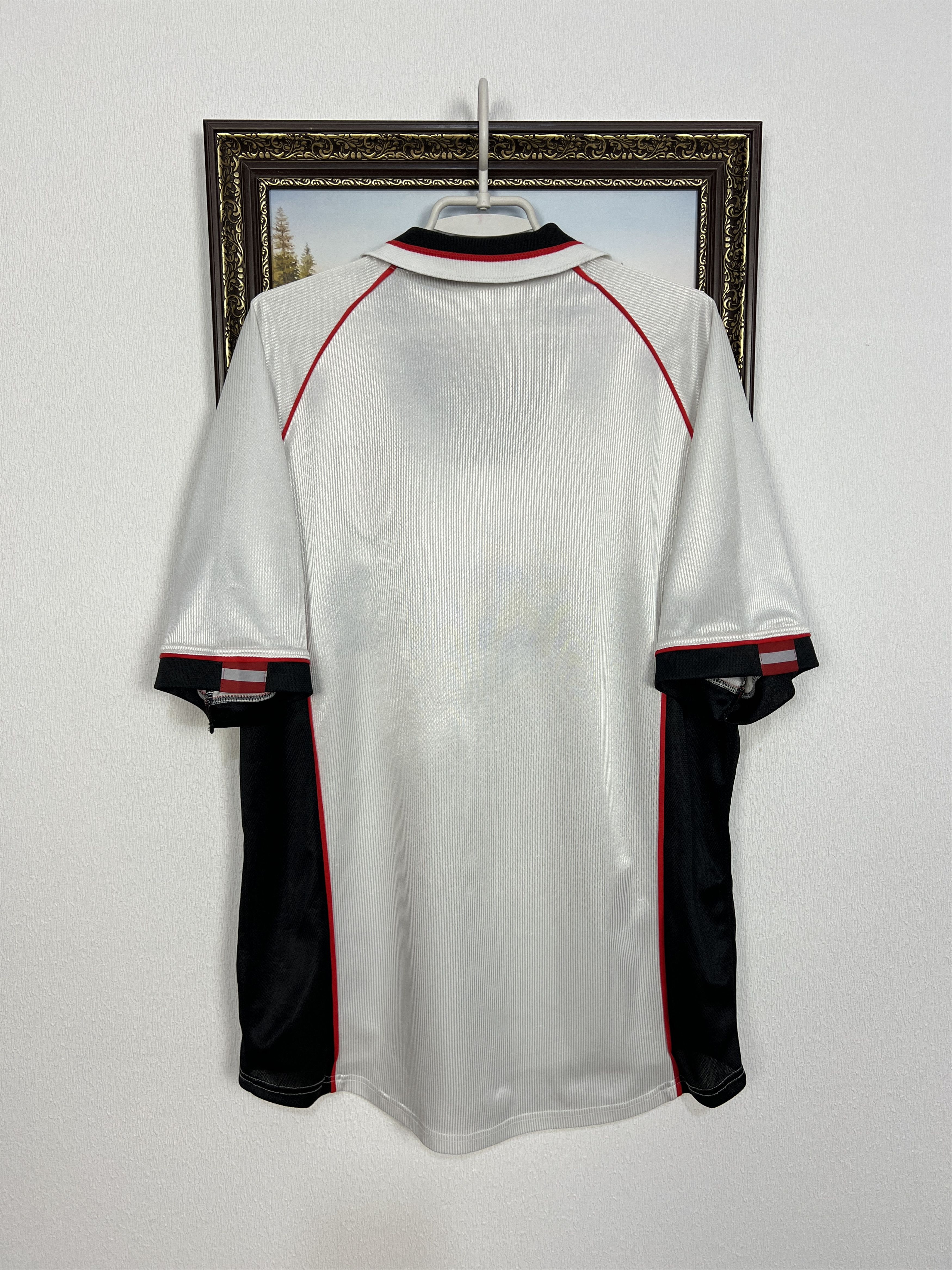 Puma Austria Home football shirt Soccer National Jersey Trikot Size US L / EU 52-54 / 3 - 9 Thumbnail