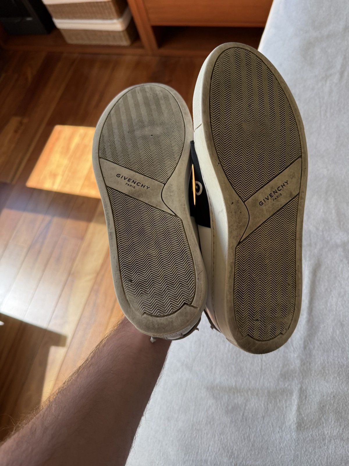 Givenchy Givenchy Urban Street Elastic Band Sneakers size 41 Size US 8 / EU 41 - 5 Thumbnail