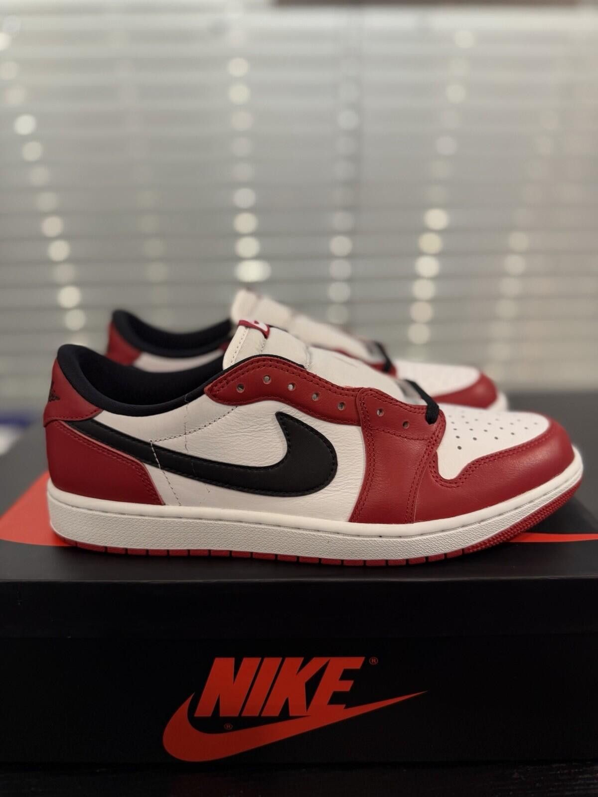 Jordan Brand Size 11.5 - Air Jordan 1 Retro OG 2025 Low Chicago New Size US 11.5 / EU 44-45 - 11 Thumbnail