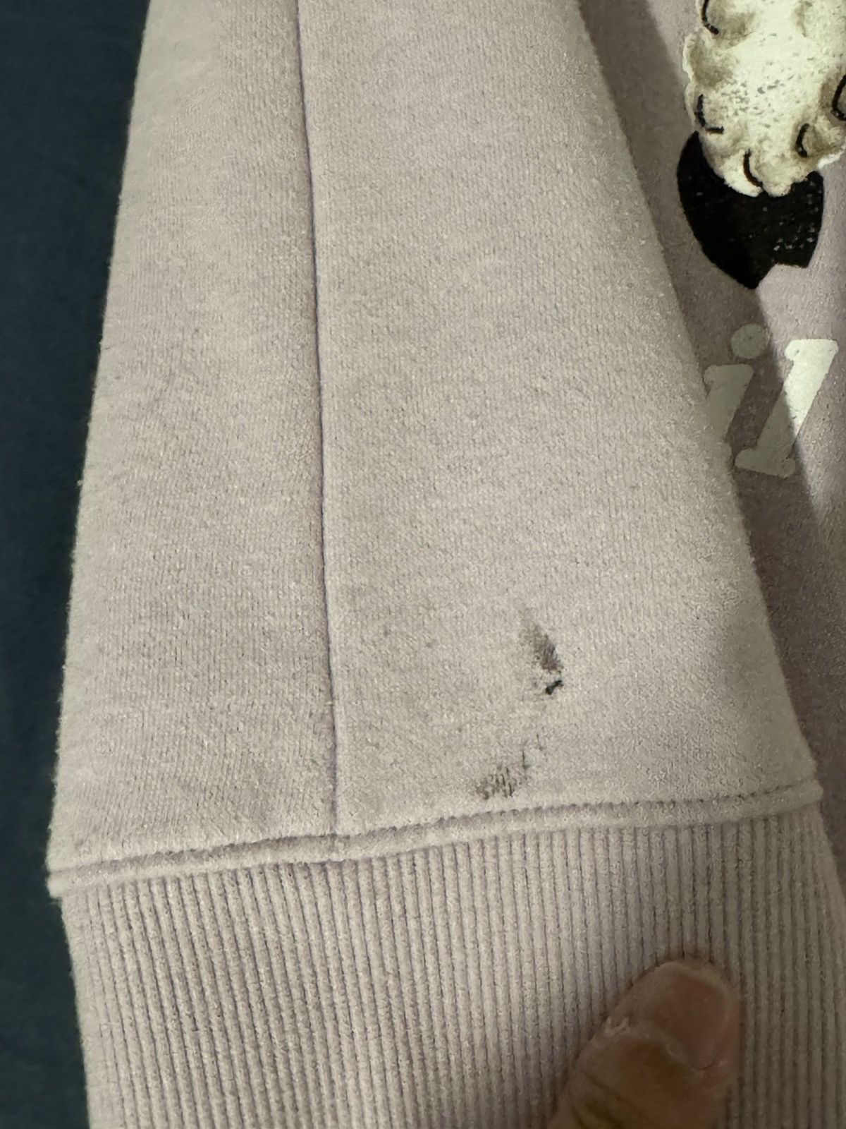 Forever 21 Forever 21 Sheep Sweater Lavender Size S / US 4 / IT 40 - 2 Thumbnail