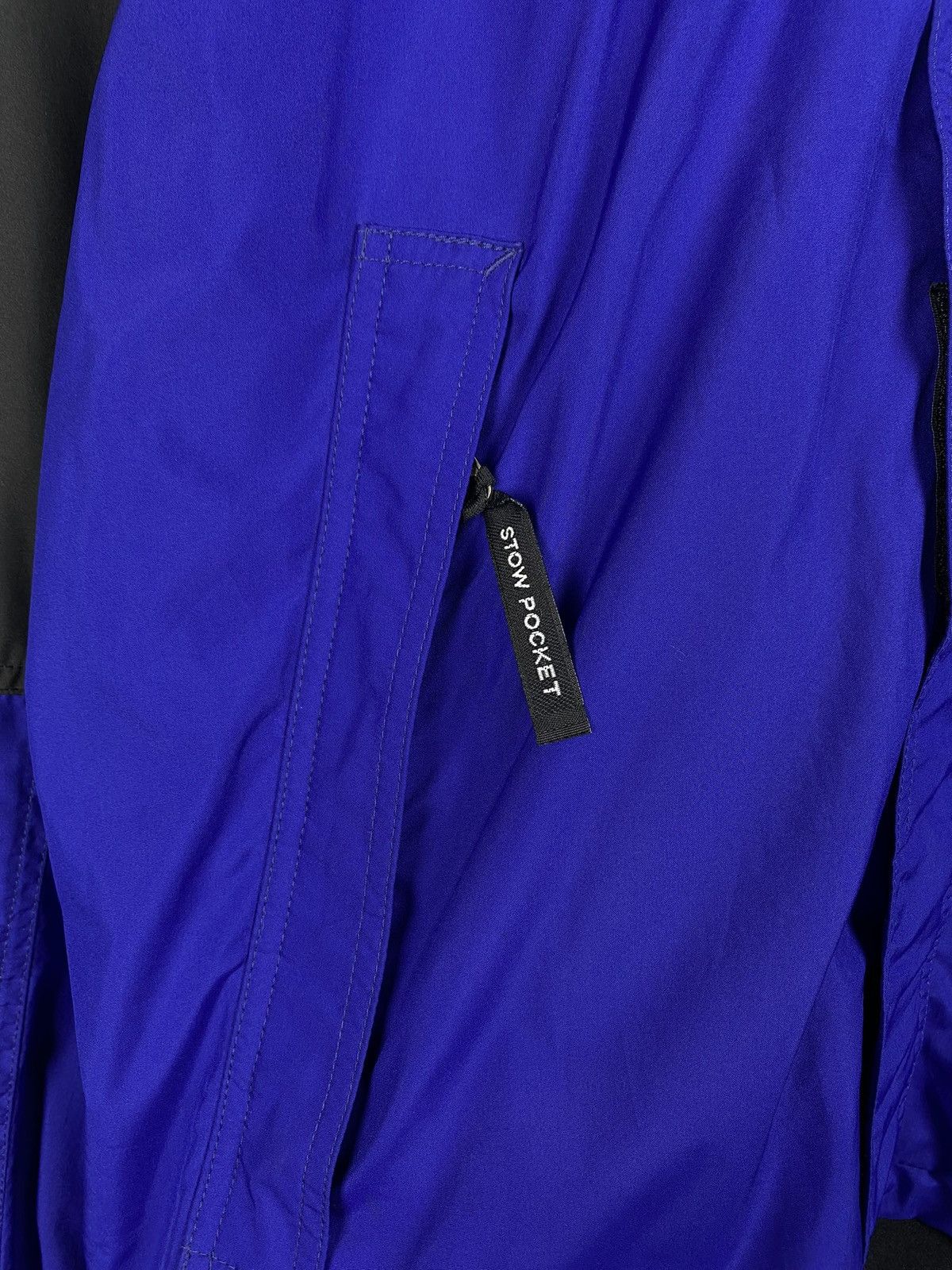 The North Face × Vintage The North Face vintage men’s hooded windbreaker jacket Size US L / EU 52-54 / 3 - 7 Thumbnail