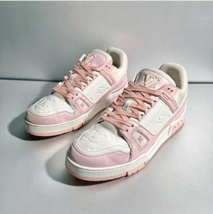 Louis Vuitton Louis Vuitton Low-Top Sneakers Size US 12 / IT 42 - 1 Thumbnail