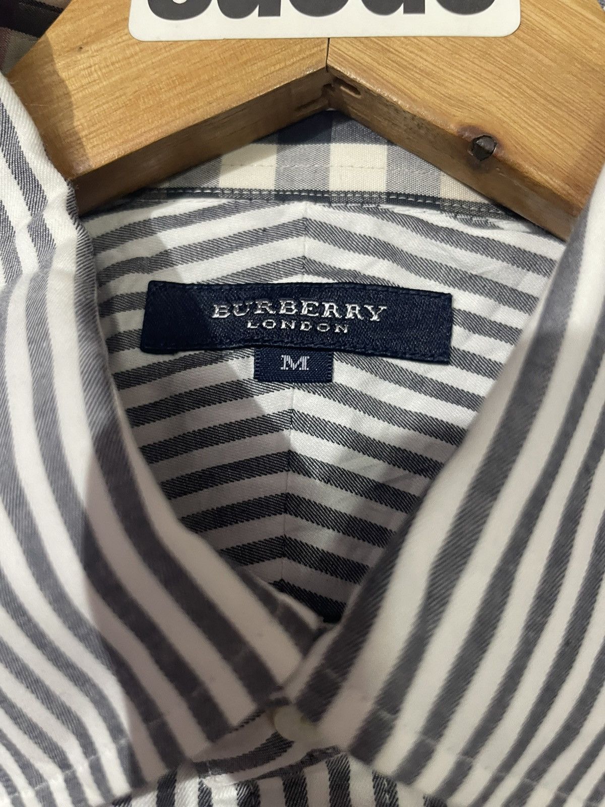 Burberry Burberry of London Button Up Short Sleeves Size US M / EU 48-50 / 2 - 9 Thumbnail
