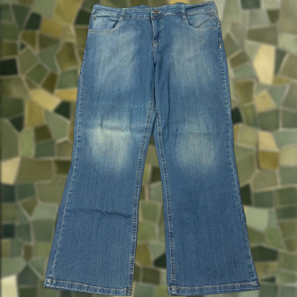 Vintage Standard Clothing Jeans Womens Size 19/20 Blue Faded Stretch Rhinestones Size 38" / US 16 / IT 52 - 1 Thumbnail