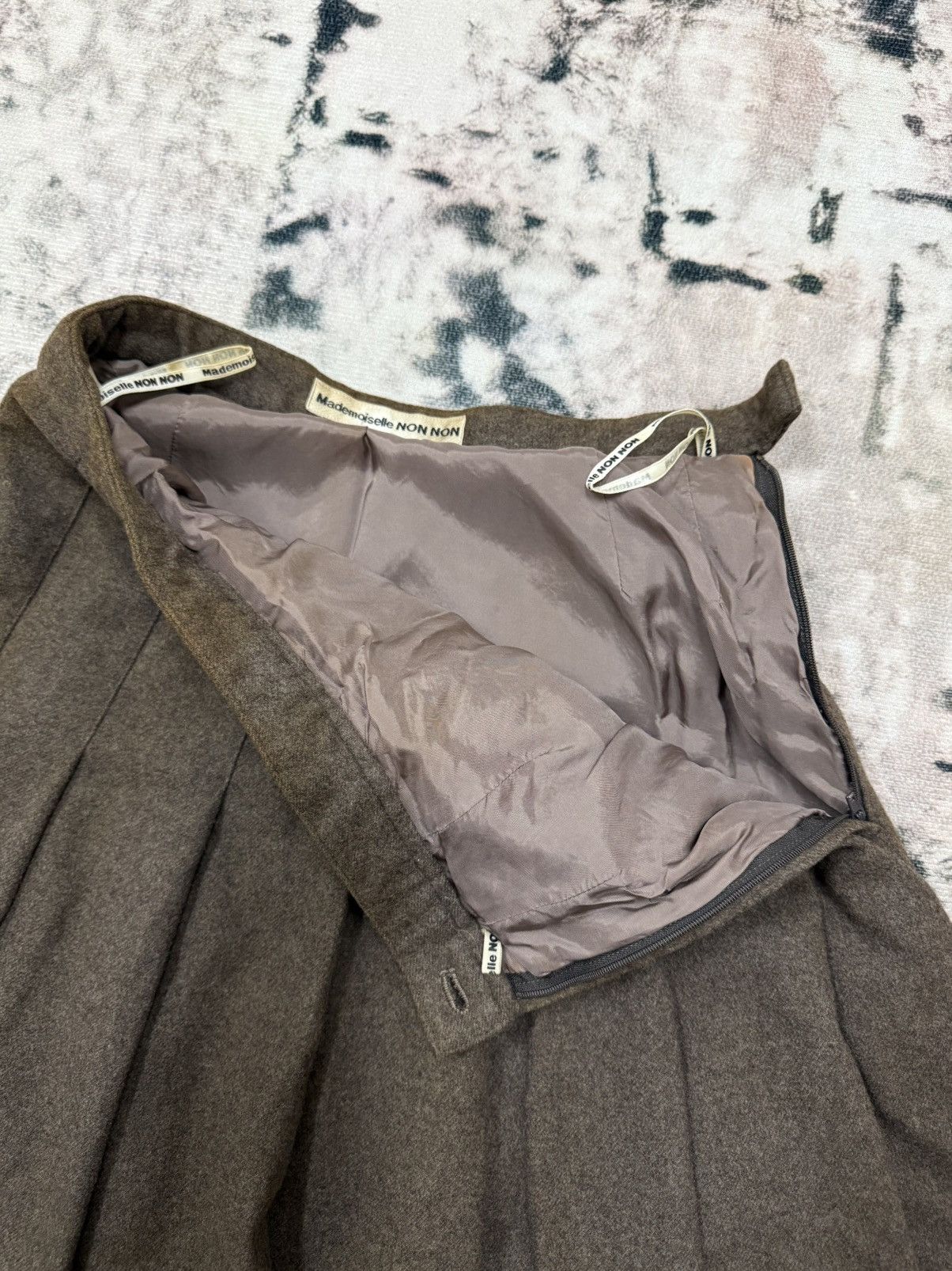 Japanese Brand × Mademoiselle Non Non × Vintage Madmoiselle Non Non plates Wool Skirt Size 24" / US 00 / IT 34 - 6 Thumbnail