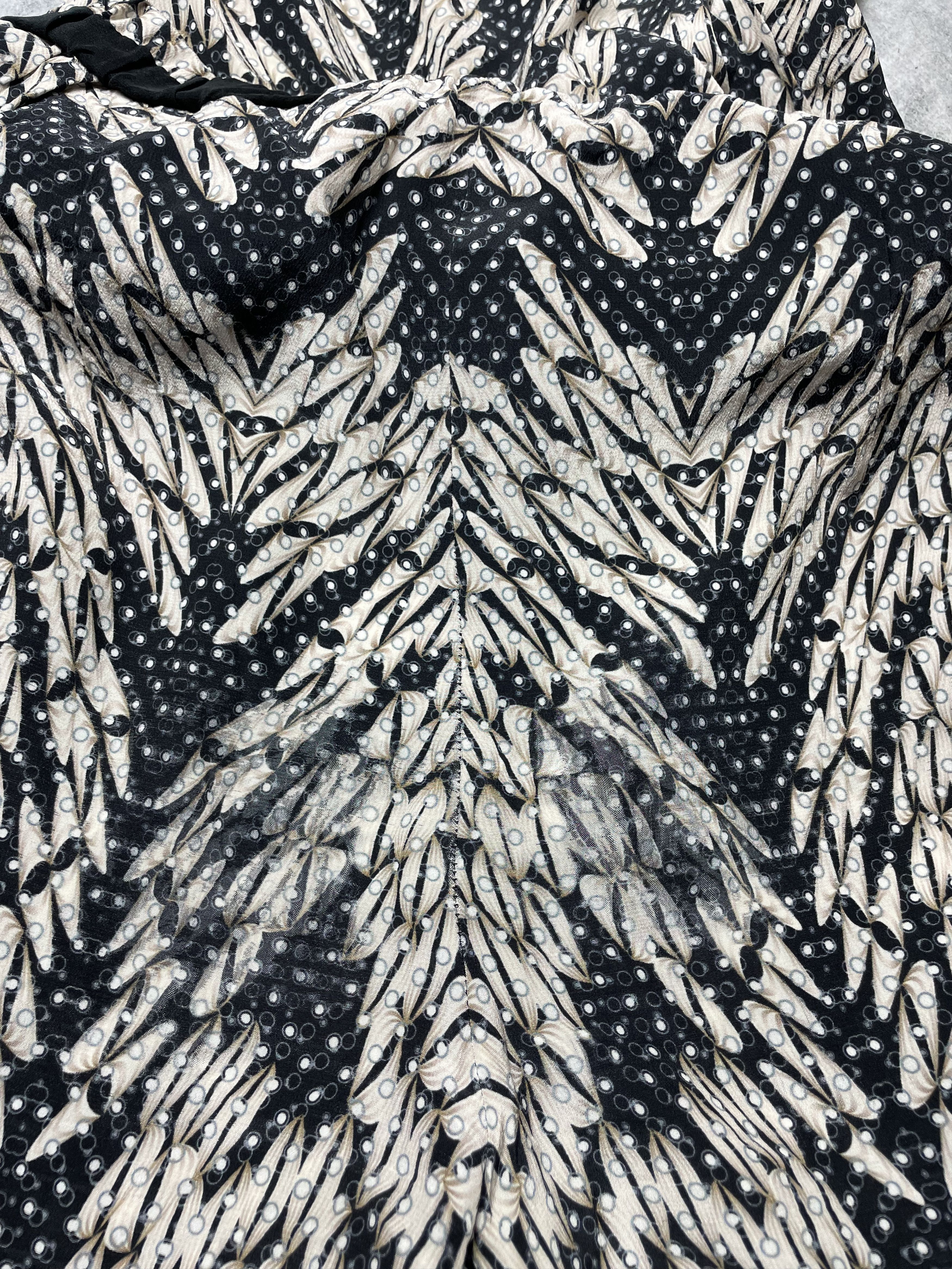 Diane von Furstenberg Diane Von Furstenberg Shany Printed Silk Jumpsuit Size 28" / US 6 / IT 42 - 8 Thumbnail