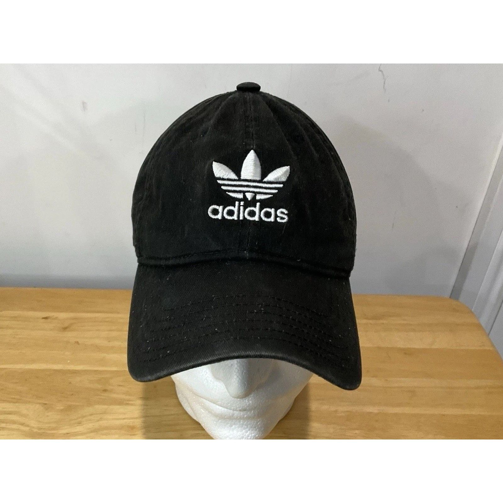Adidas Adidas Strap Back Embroidered Spell Out Distressed Faded Size ONE SIZE - 1 Thumbnail