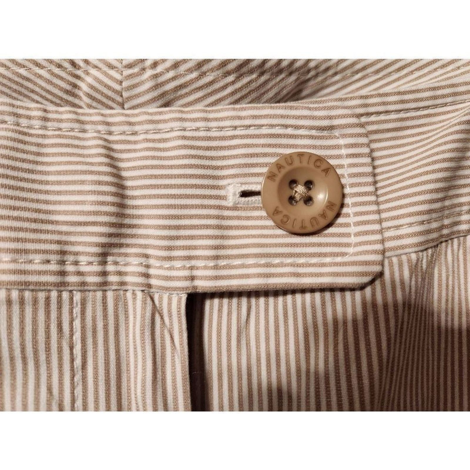 Nautica Nautica size 8 tan capris Size 30" / US 8 / IT 44 - 7 Thumbnail