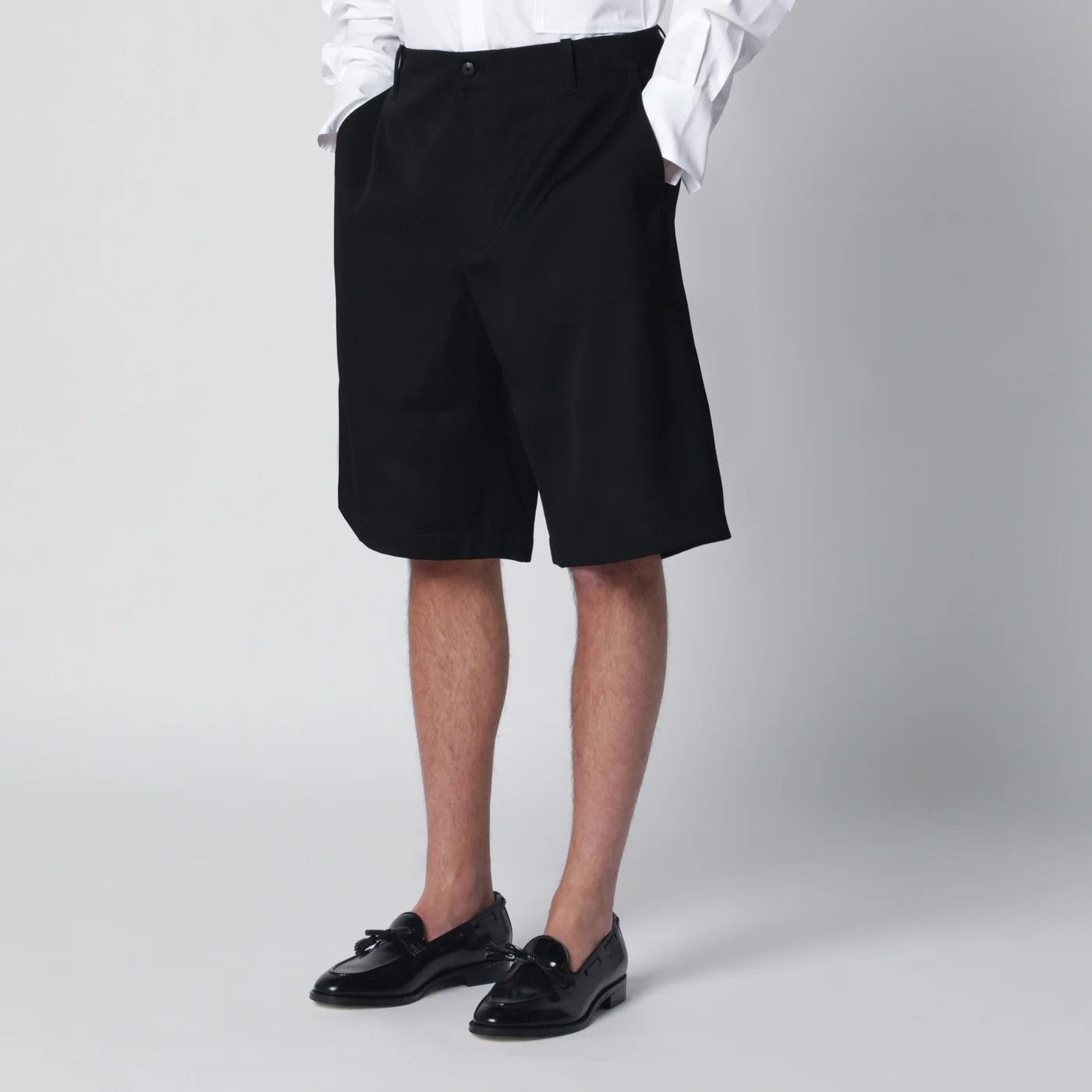 Jacquemus o1d2blof0526 Cotton Canvas Shorts in Black Size US 32 / EU 48 - 3 Thumbnail