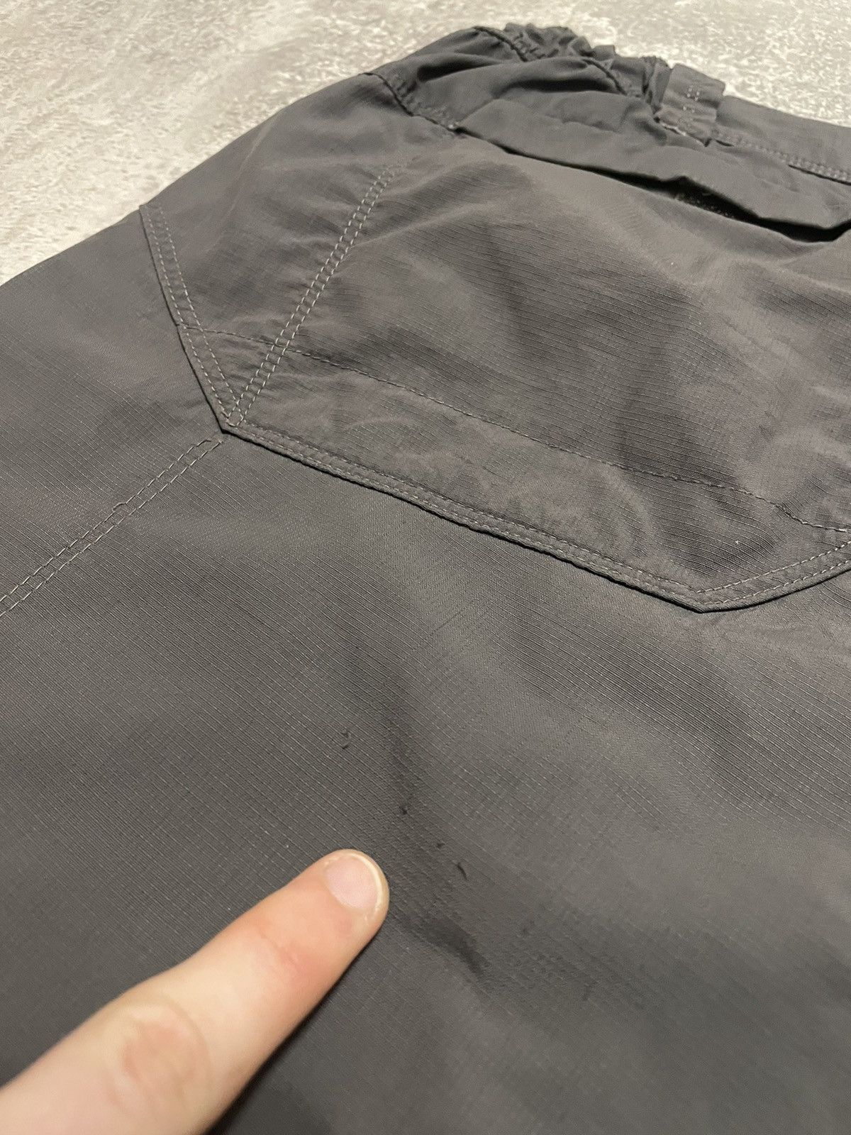 The North Face Vintage The North Face Transformer Track Pants Size US 30 / EU 46 - 18 Thumbnail