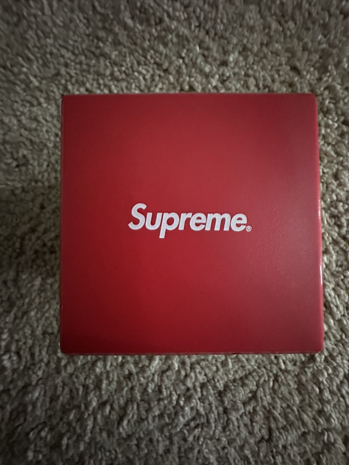 Supreme Supreme illusion coin bank red Ss18 Size ONE SIZE - 3 Thumbnail
